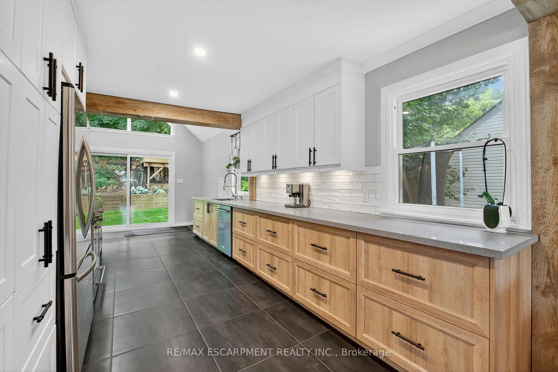 Photo 14 of 94 Mercer Street, Hamilton, Dundas — HOMEH
