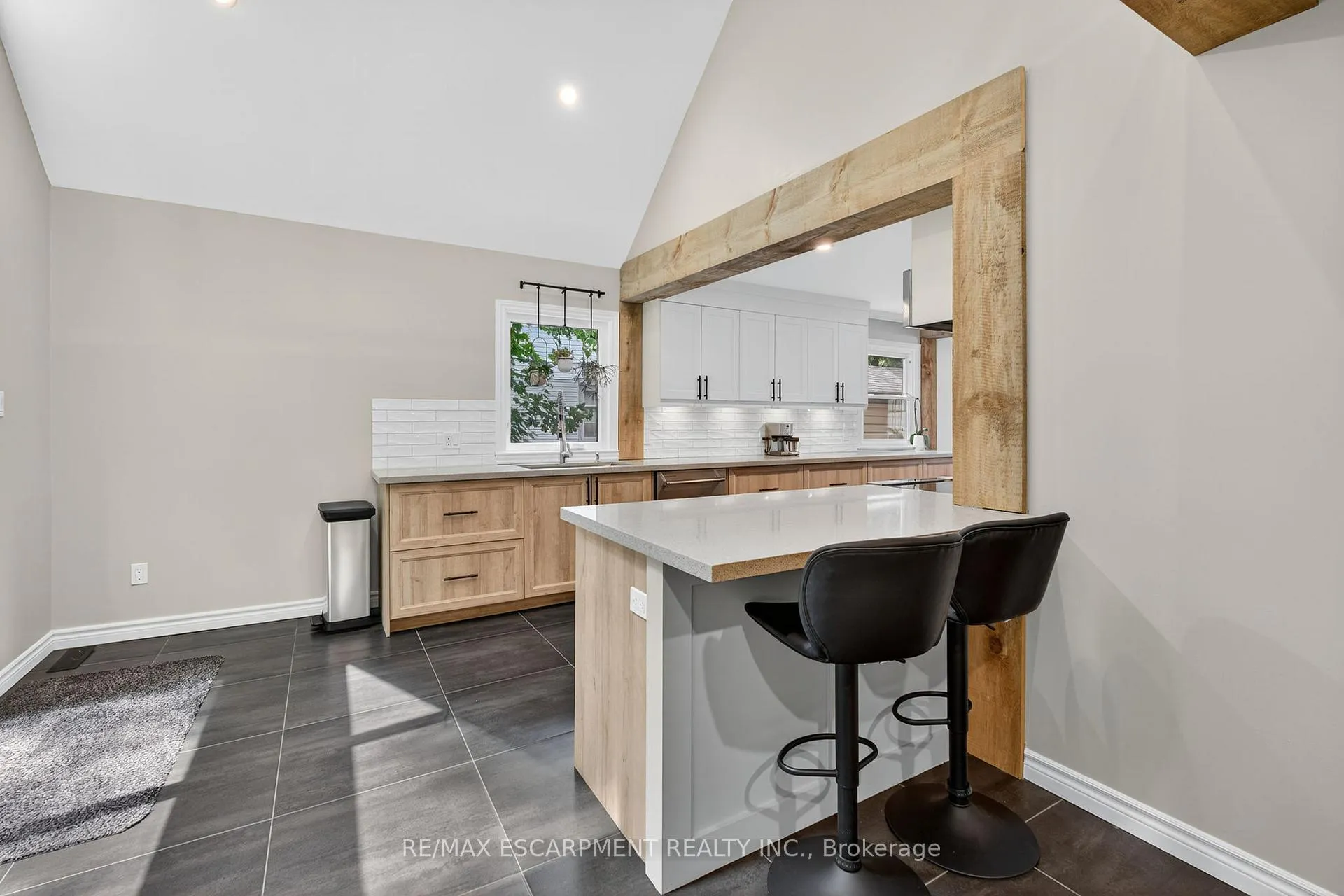 Photo 18 of 94 Mercer Street, Hamilton, Dundas — HOMEH