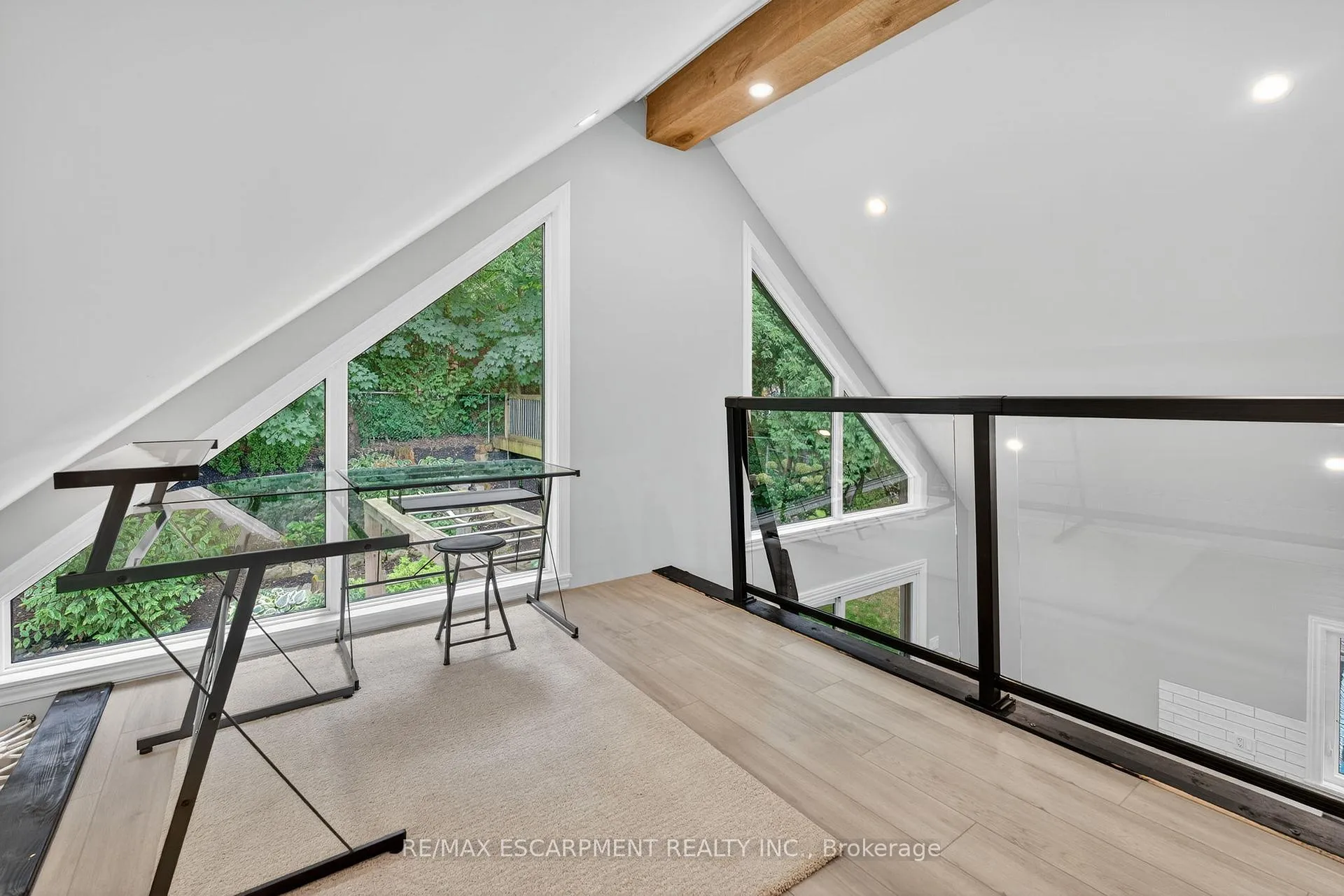 Photo 23 of 94 Mercer Street, Hamilton, Dundas — HOMEH
