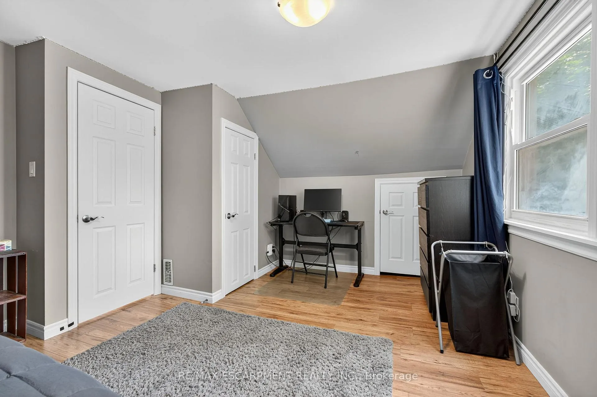 Photo 33 of 94 Mercer Street, Hamilton, Dundas — HOMEH