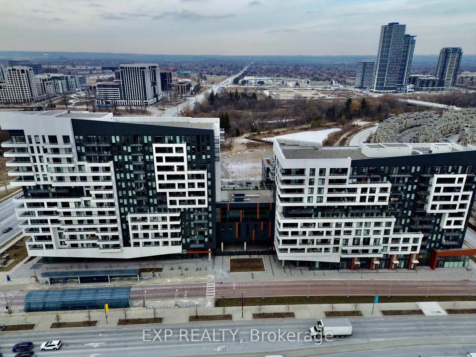 Photo 1 of Unit 420, 10 Rouge Valley Drive W, Markham, Unionville — HOMEH