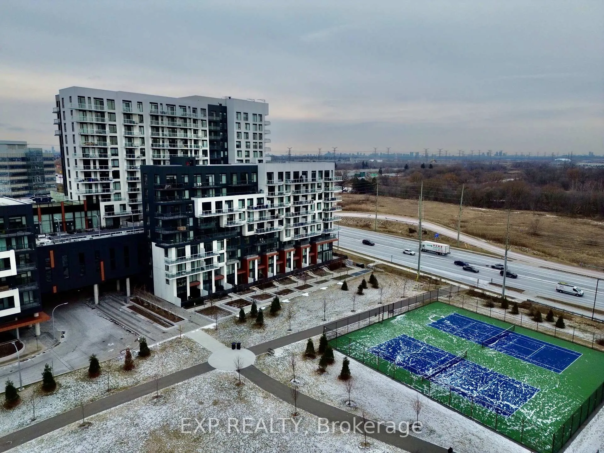 Photo 3 of Unit 420, 10 Rouge Valley Drive W, Markham, Unionville — HOMEH
