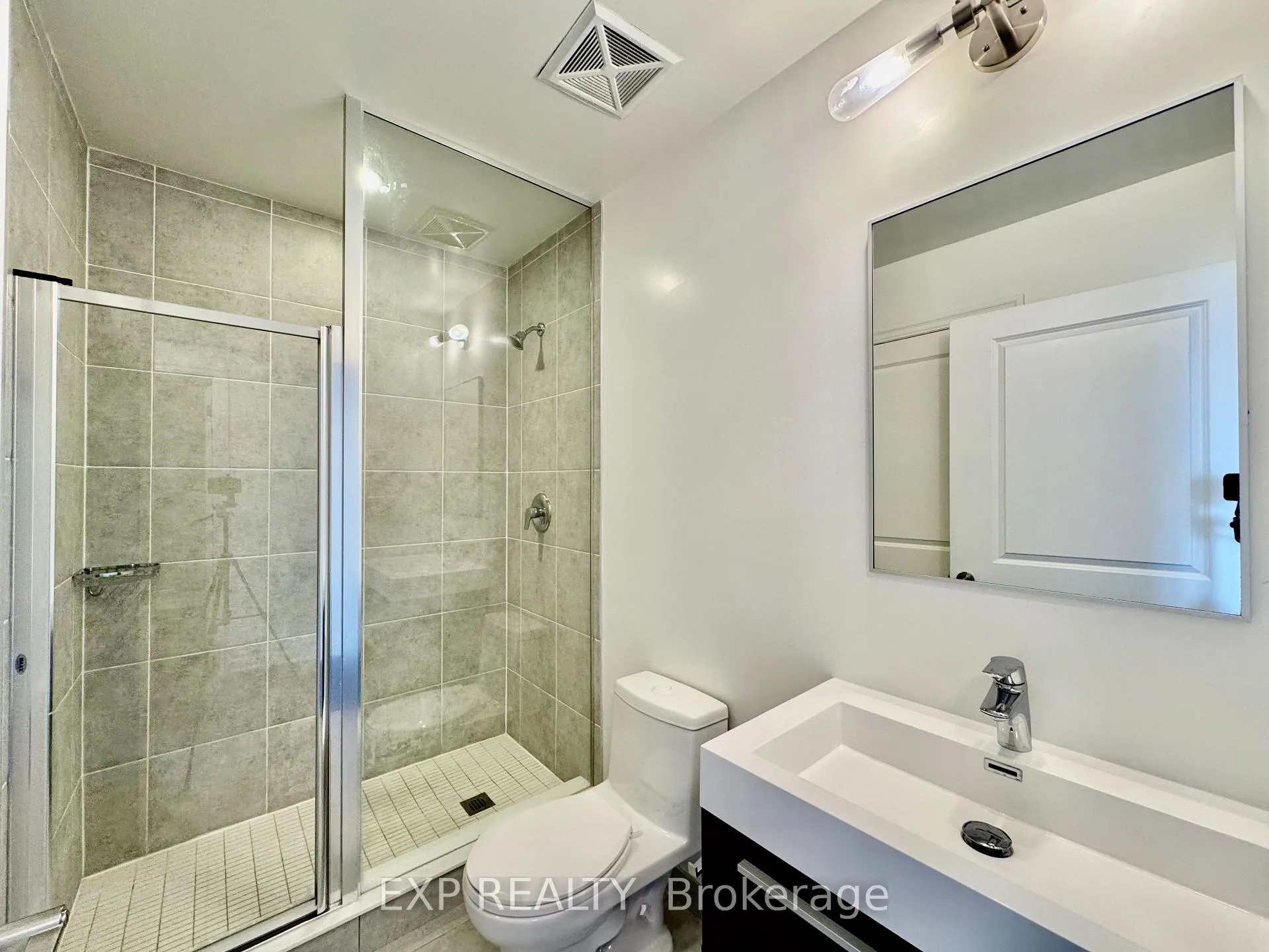 Photo 11 of Unit 420, 10 Rouge Valley Drive W, Markham, Unionville — HOMEH