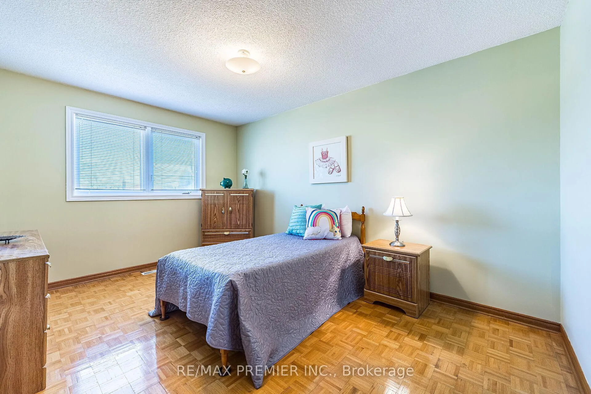 Photo 18 of 18 Mathewson Street, Vaughan, Maple — HOMEH