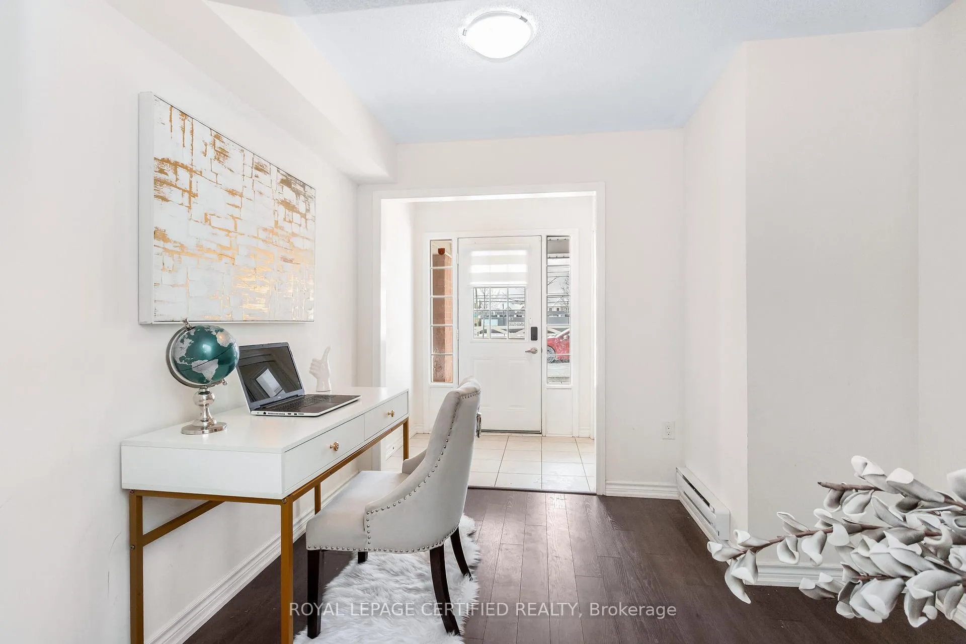 Photo 4 of Unit 82, 1222 Rose Way, Milton, Cobban — HOMEH