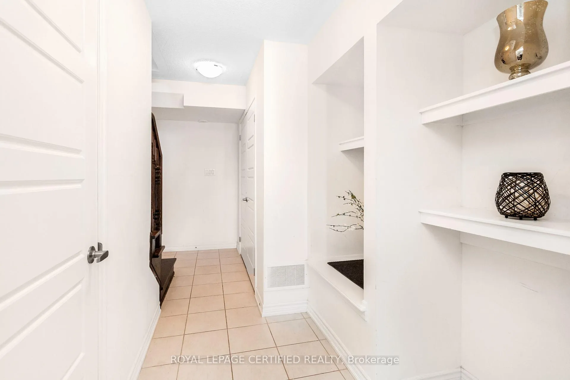 Photo 6 of Unit 82, 1222 Rose Way, Milton, Cobban — HOMEH