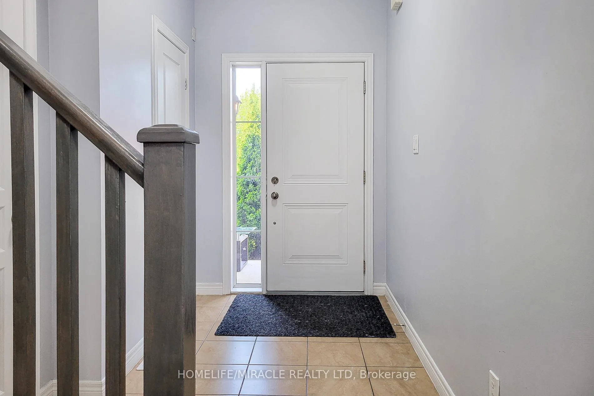 Photo 7 of 77 Highgate Drive, Hamilton, Stoney Creek Mountain — HOMEH