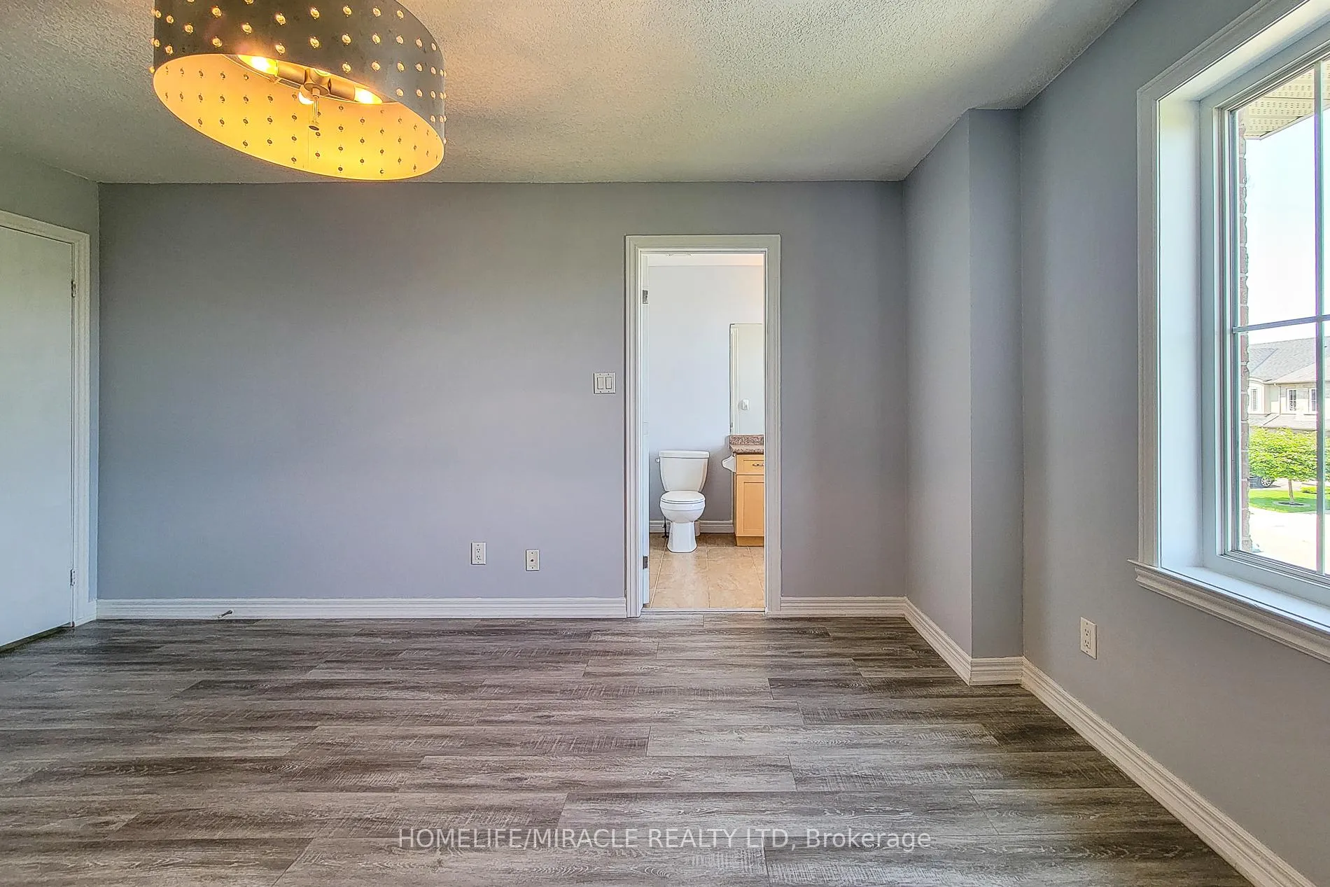 Photo 34 of 77 Highgate Drive, Hamilton, Stoney Creek Mountain — HOMEH