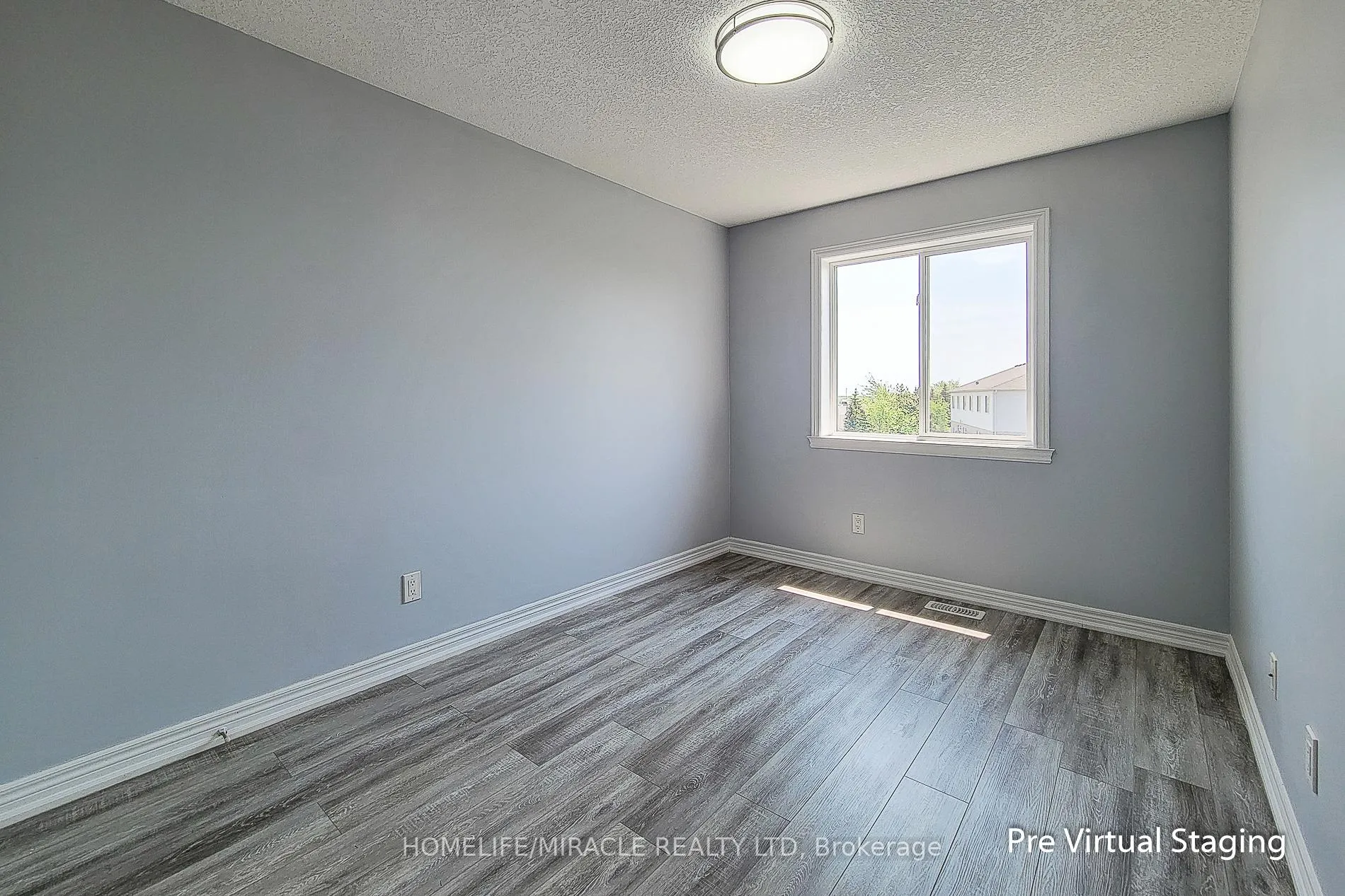 Photo 37 of 77 Highgate Drive, Hamilton, Stoney Creek Mountain — HOMEH