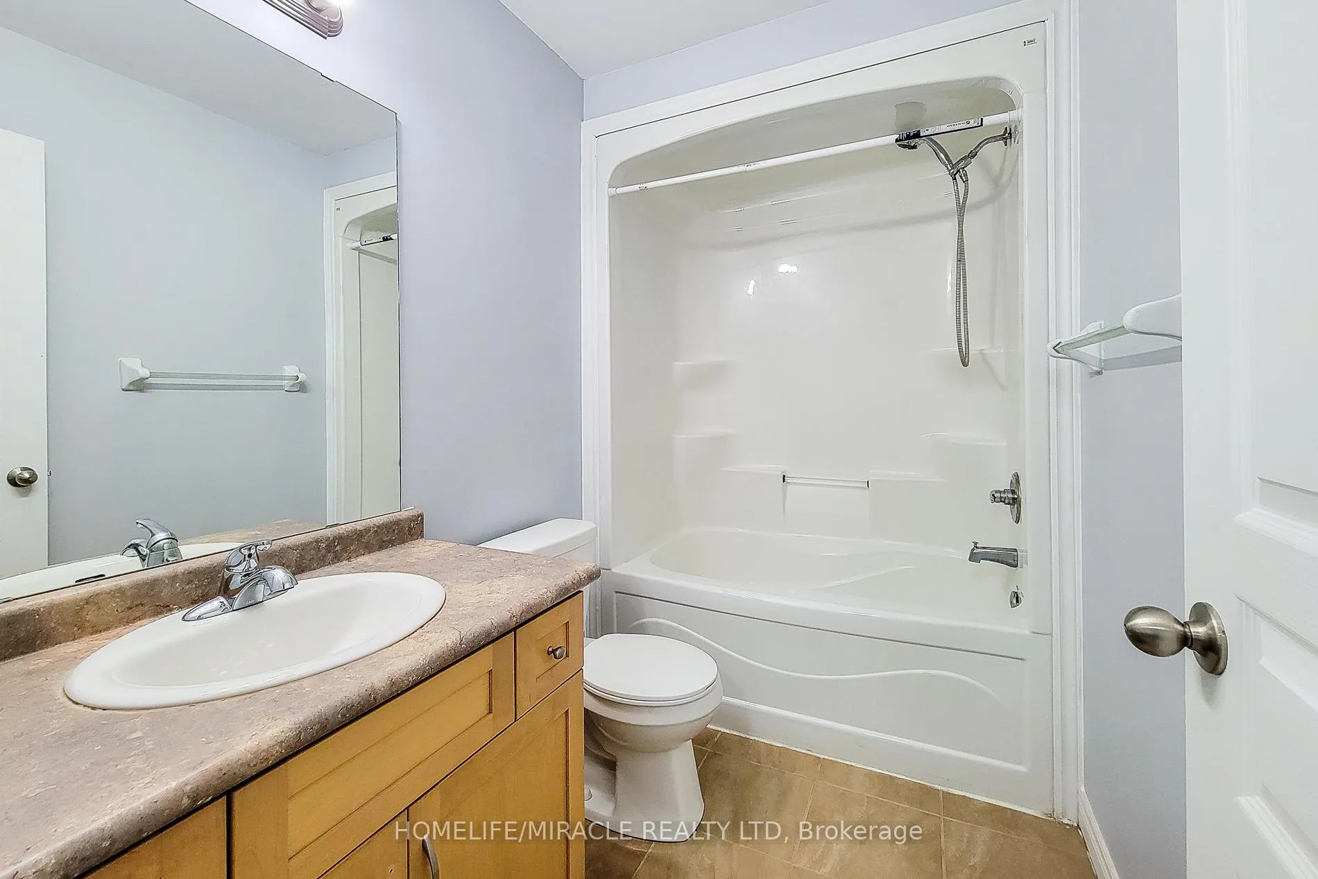 Photo 40 of 77 Highgate Drive, Hamilton, Stoney Creek Mountain — HOMEH