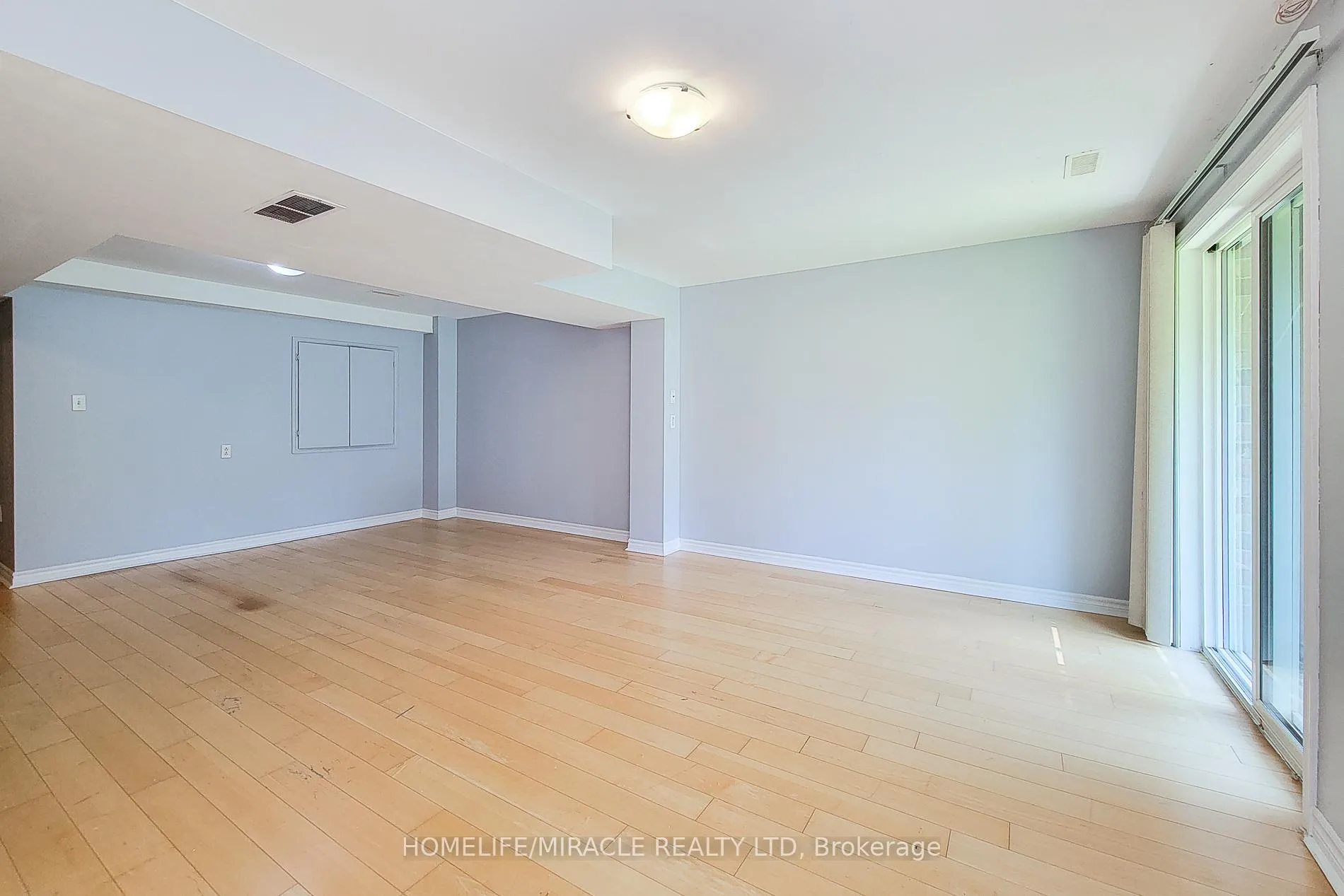 Photo 46 of 77 Highgate Drive, Hamilton, Stoney Creek Mountain — HOMEH