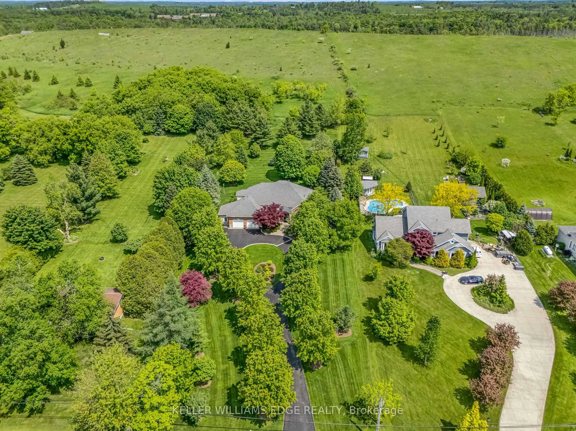 Photo 2 of 1333 Concession 6 Road W, Hamilton, Rural Flamborough — HOMEH