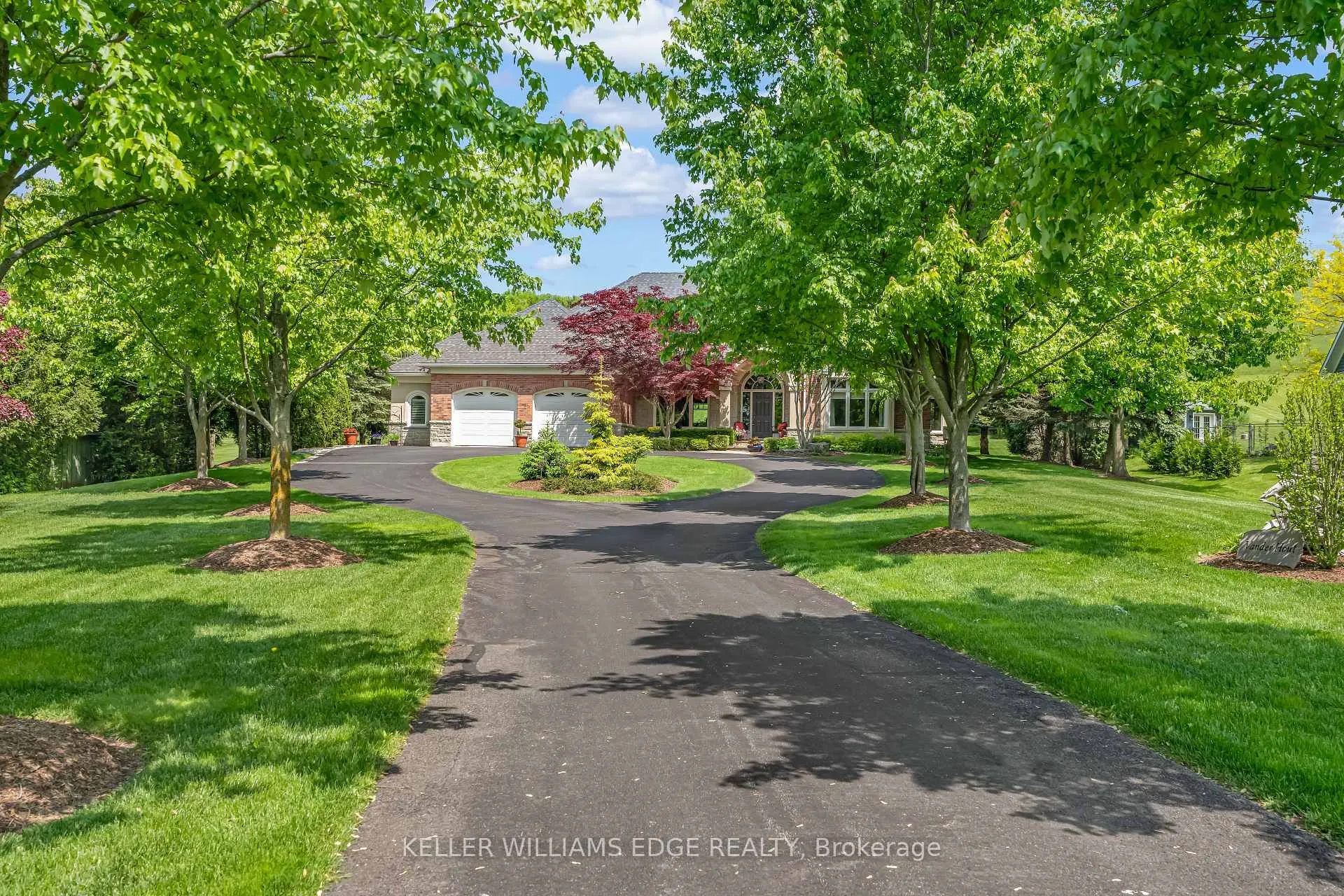 Photo 4 of 1333 Concession 6 Road W, Hamilton, Rural Flamborough — HOMEH