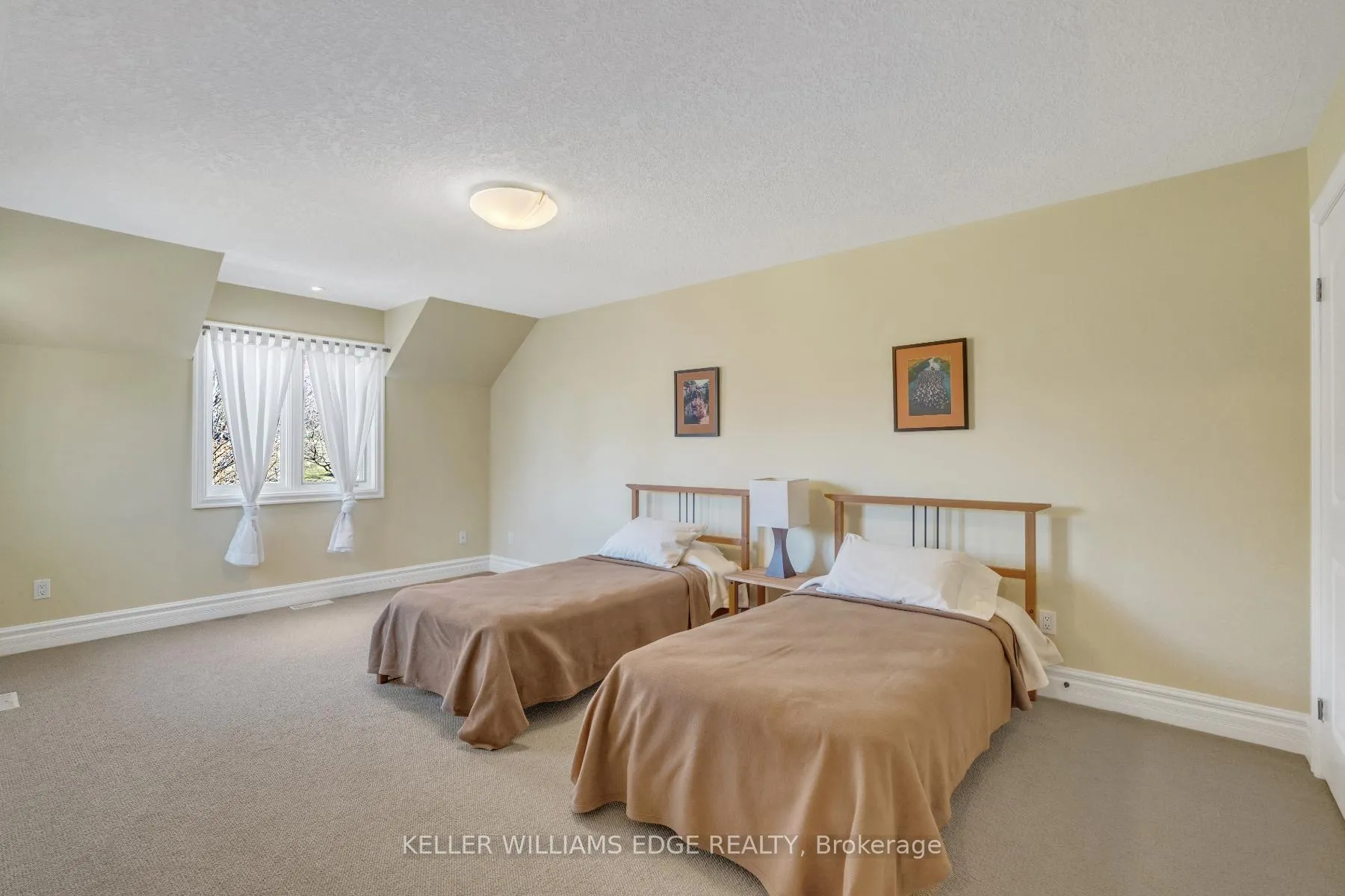 Photo 20 of 1333 Concession 6 Road W, Hamilton, Rural Flamborough — HOMEH
