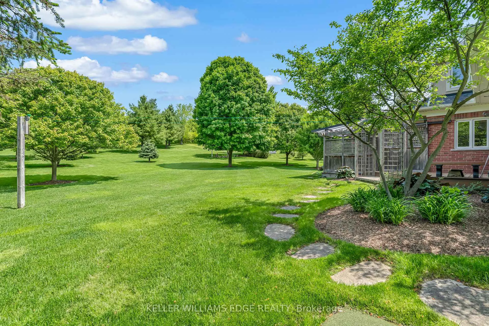 Photo 27 of 1333 Concession 6 Road W, Hamilton, Rural Flamborough — HOMEH