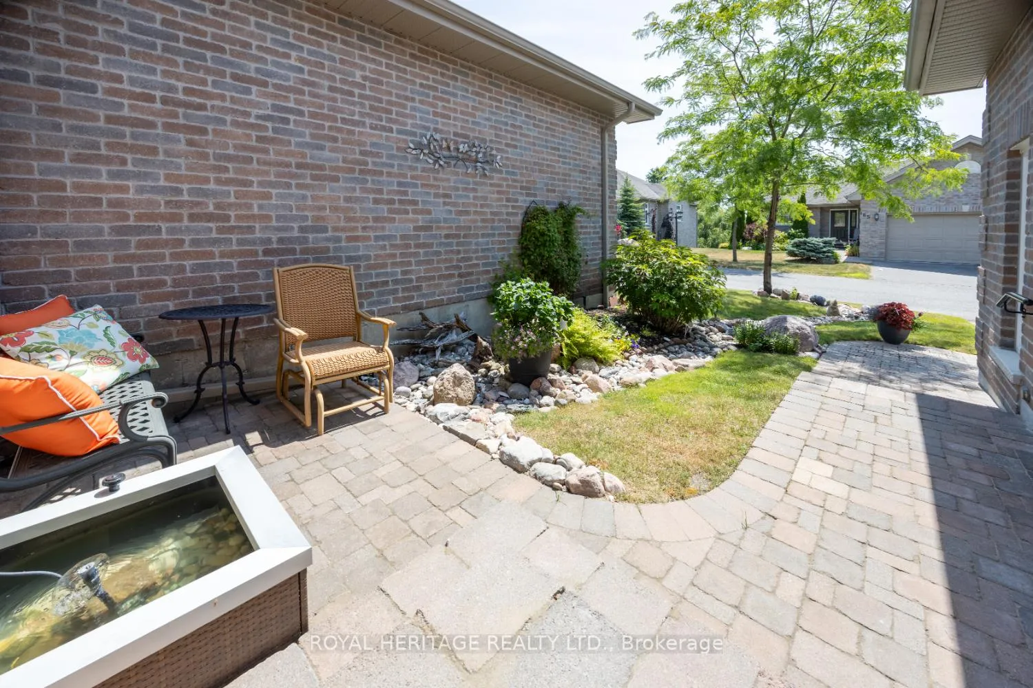 Photo 5 of Unit 162, 301 Carnegie Avenue, Peterborough, Northcrest Ward 5 — HOMEH