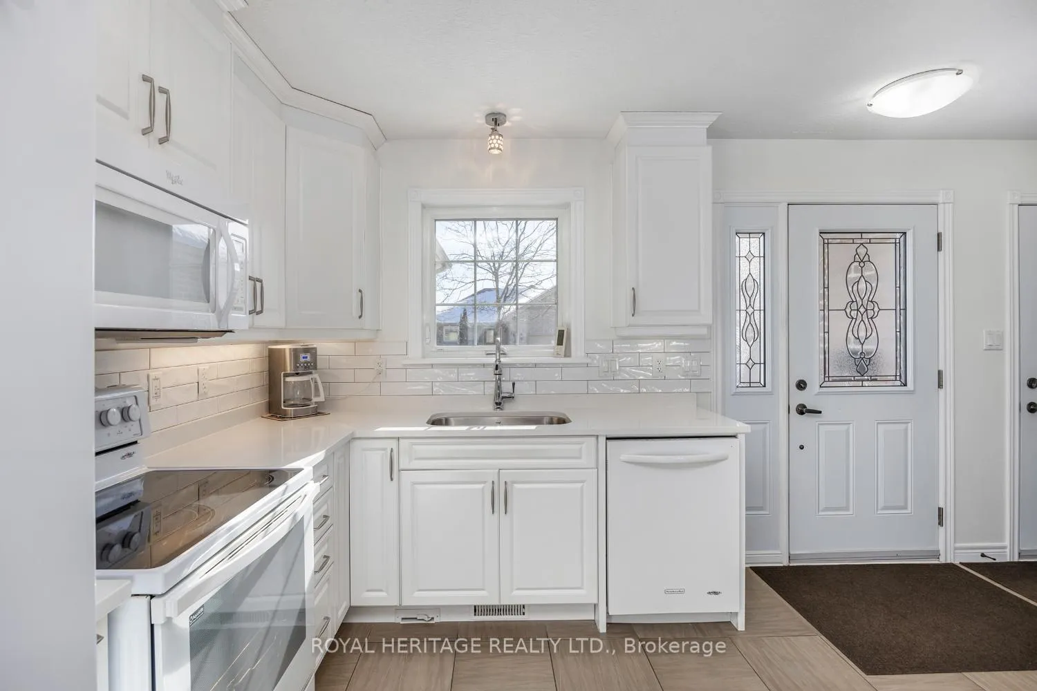 Photo 9 of Unit 162, 301 Carnegie Avenue, Peterborough, Northcrest Ward 5 — HOMEH