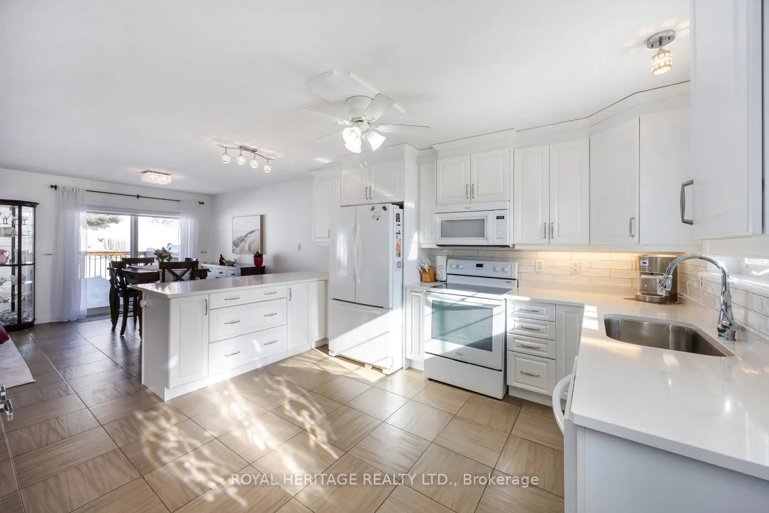 Photo 10 of Unit 162, 301 Carnegie Avenue, Peterborough, Northcrest Ward 5 — HOMEH