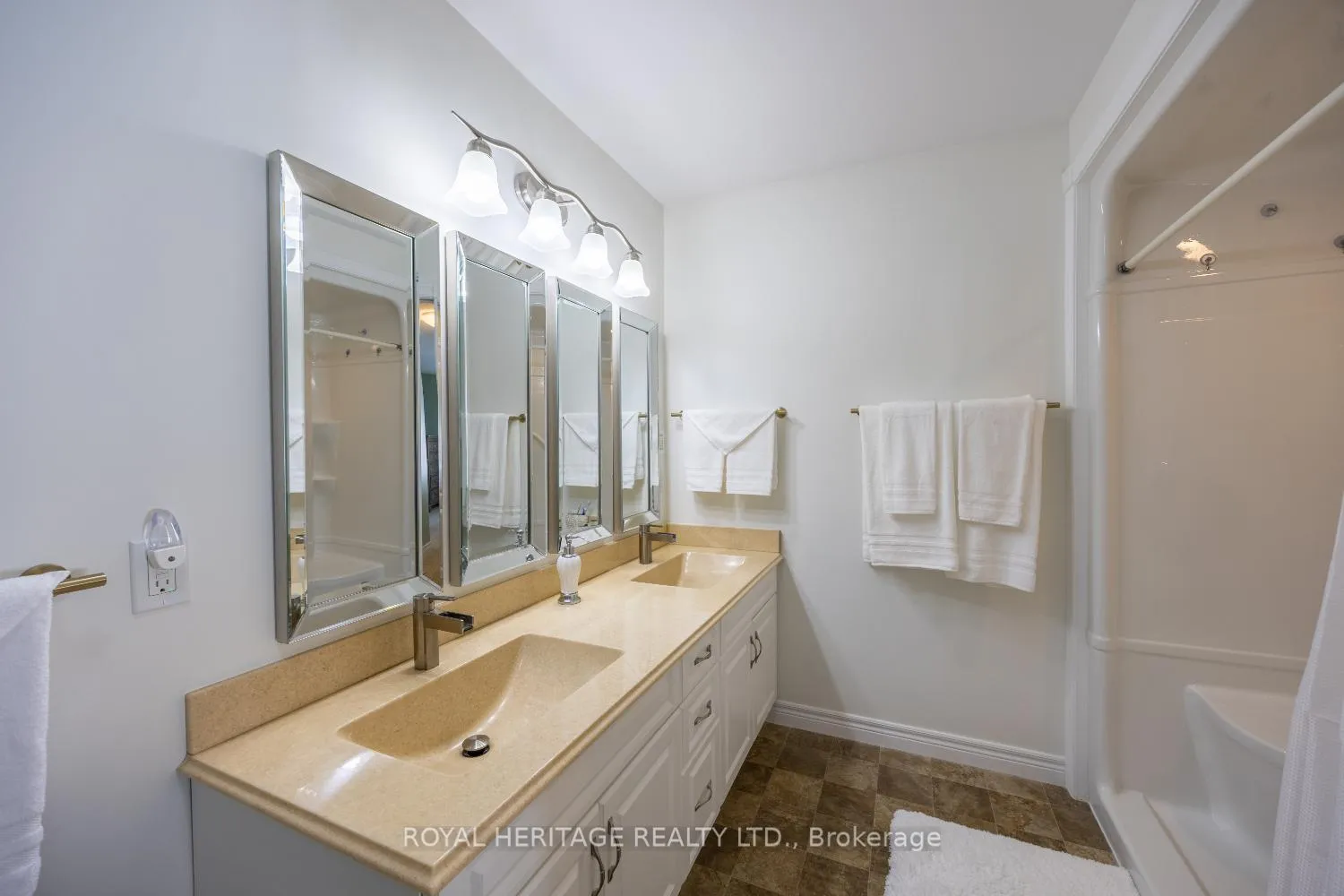 Photo 36 of Unit 162, 301 Carnegie Avenue, Peterborough, Northcrest Ward 5 — HOMEH