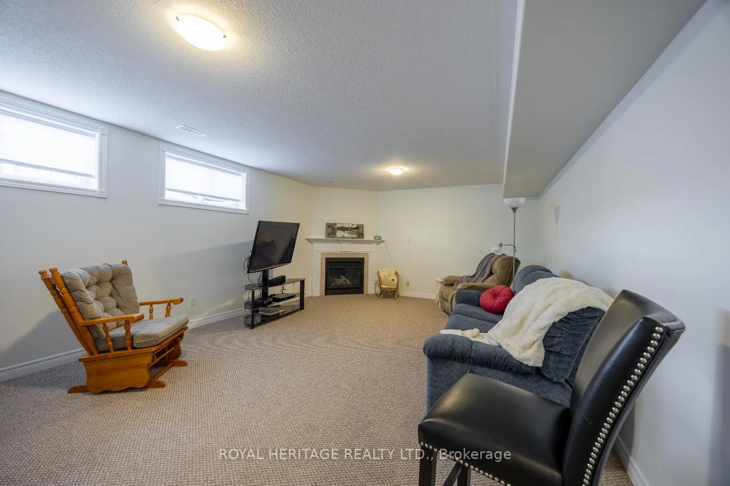Photo 44 of Unit 162, 301 Carnegie Avenue, Peterborough, Northcrest Ward 5 — HOMEH