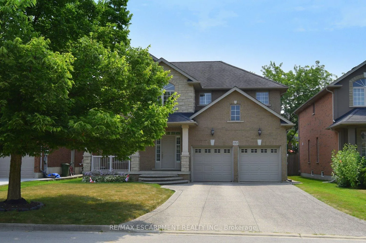 Photo 2 of 152 Tollgate Drive, Hamilton, Ancaster — HOMEH