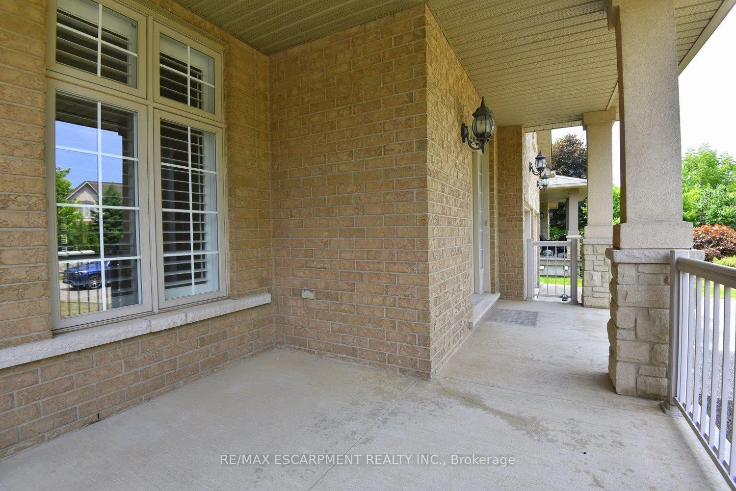 Photo 4 of 152 Tollgate Drive, Hamilton, Ancaster — HOMEH