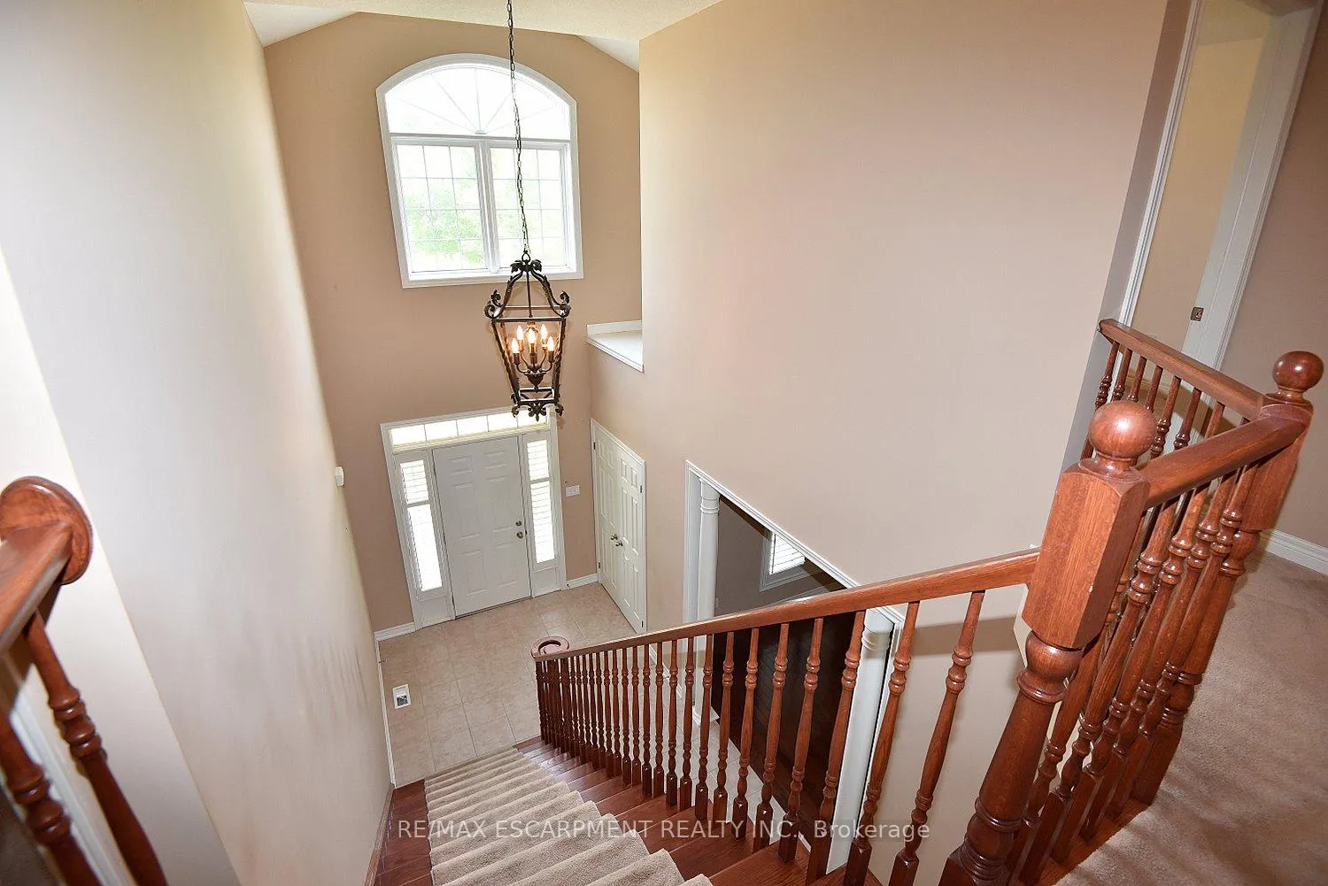 Photo 9 of 152 Tollgate Drive, Hamilton, Ancaster — HOMEH