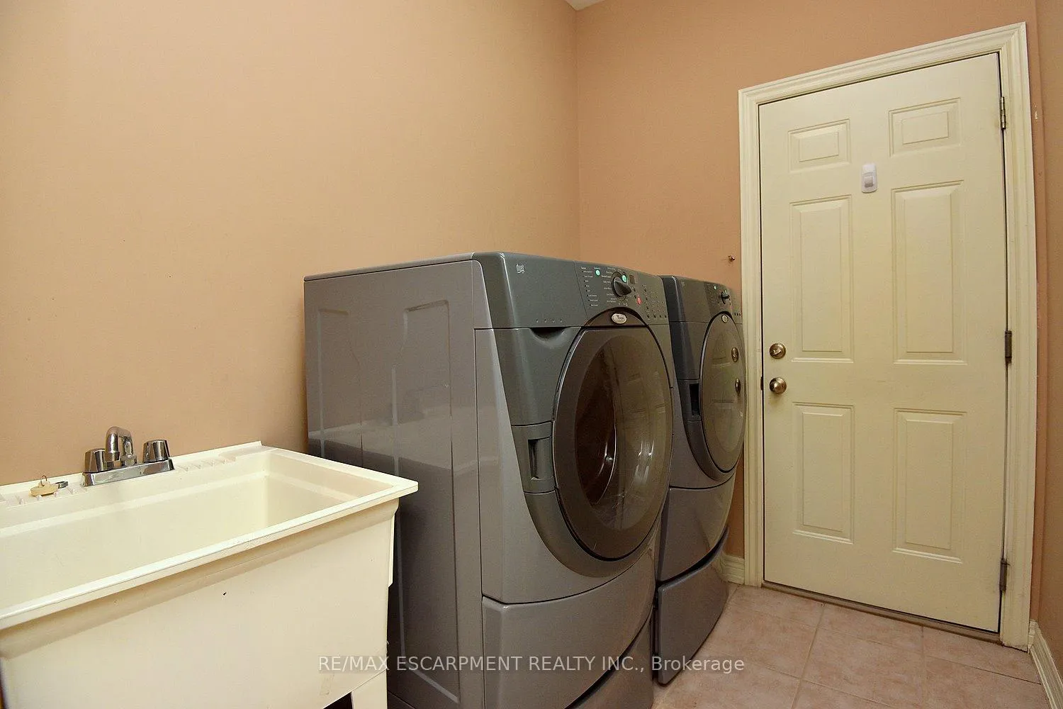 Photo 27 of 152 Tollgate Drive, Hamilton, Ancaster — HOMEH