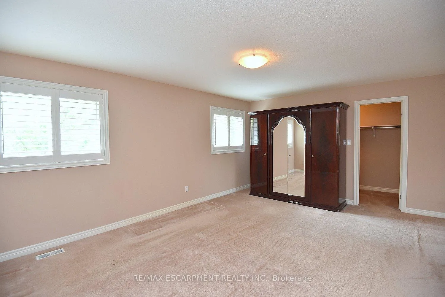 Photo 32 of 152 Tollgate Drive, Hamilton, Ancaster — HOMEH