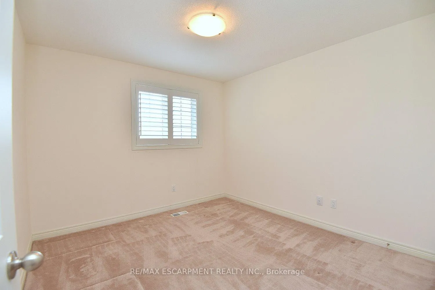 Photo 39 of 152 Tollgate Drive, Hamilton, Ancaster — HOMEH