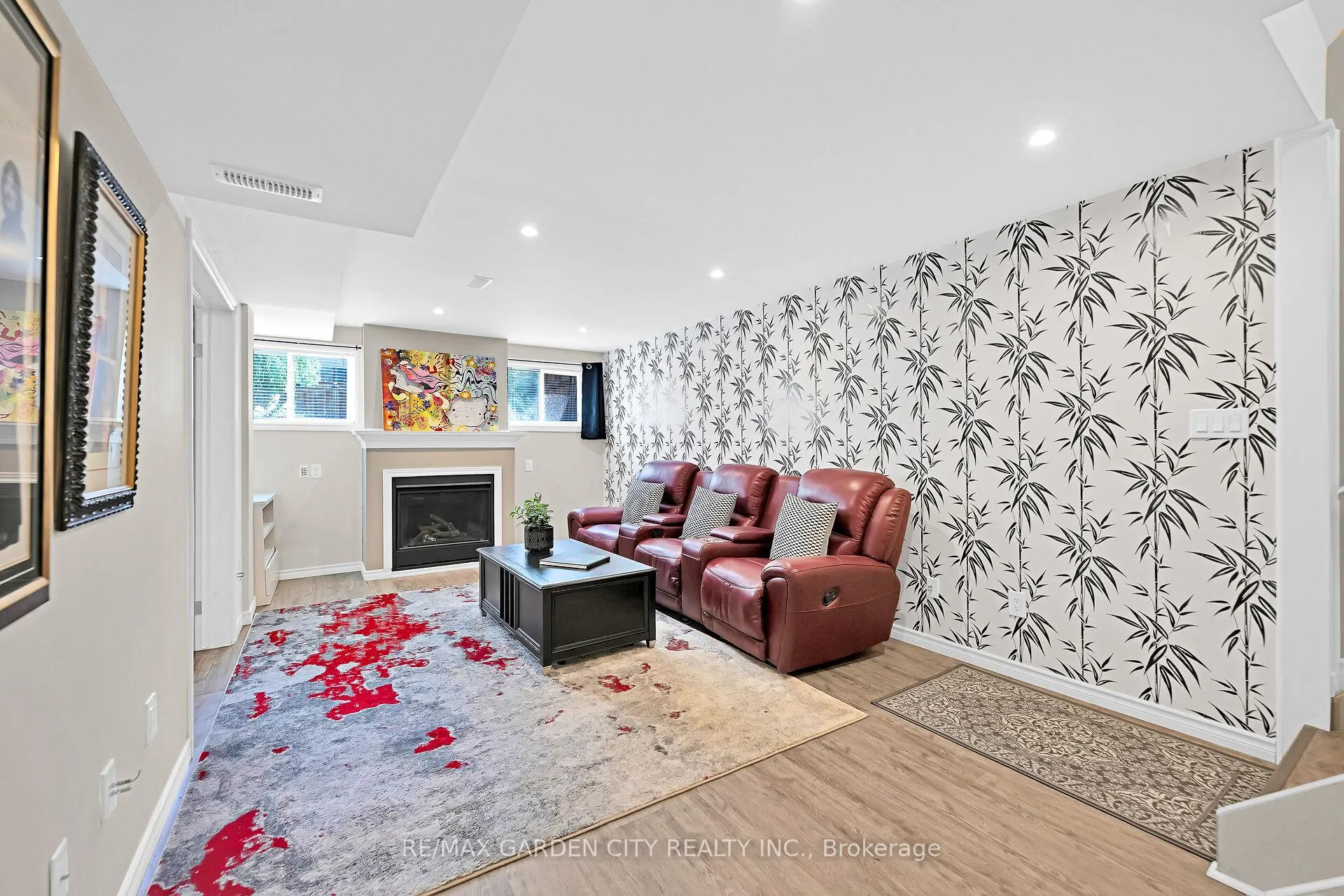 Photo 21 of 5126 St. George Drive, Lincoln, Beamsville — HOMEH