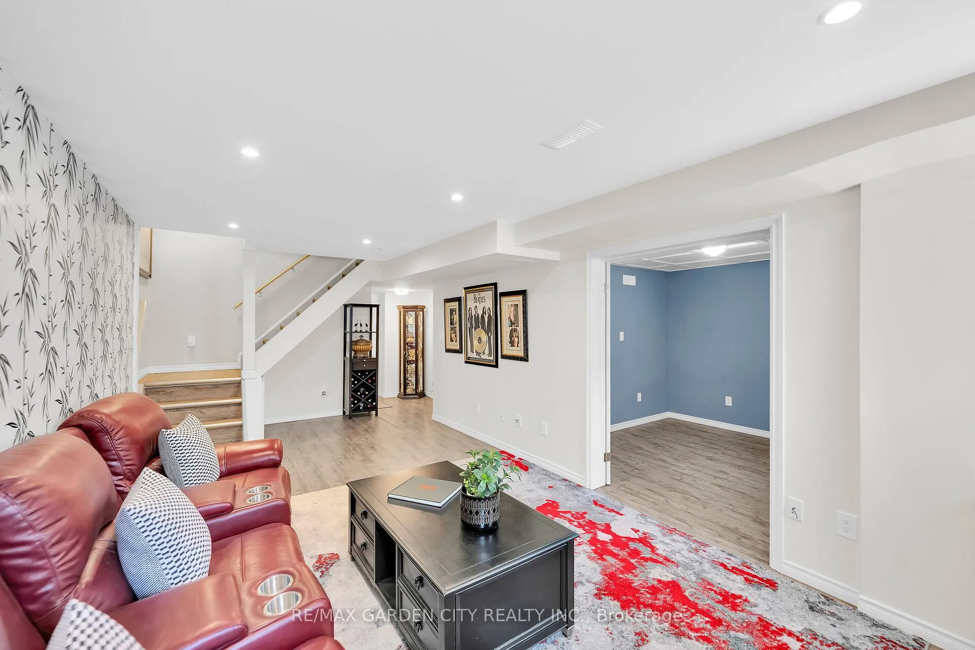 Photo 22 of 5126 St. George Drive, Lincoln, Beamsville — HOMEH