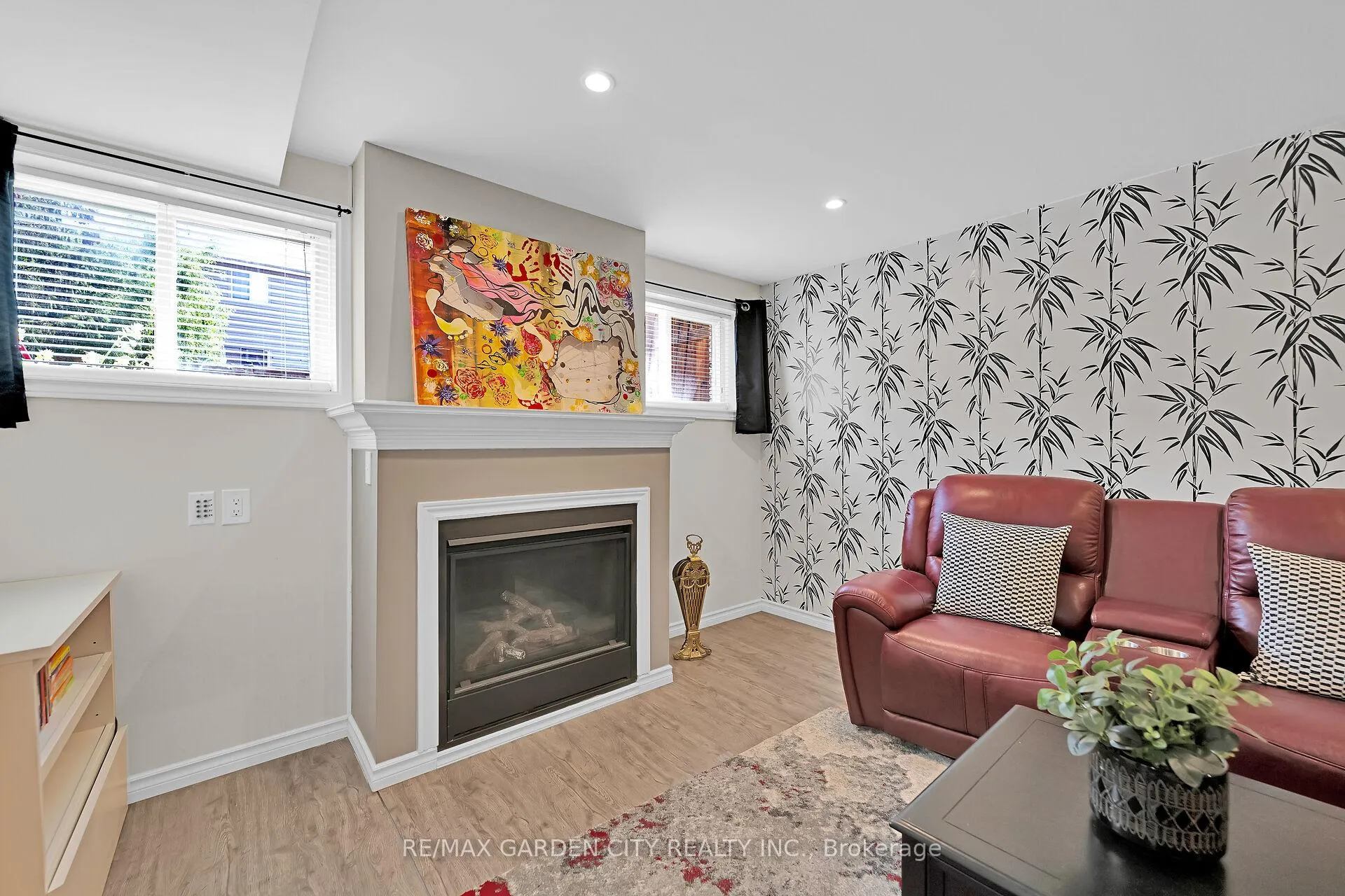 Photo 24 of 5126 St. George Drive, Lincoln, Beamsville — HOMEH