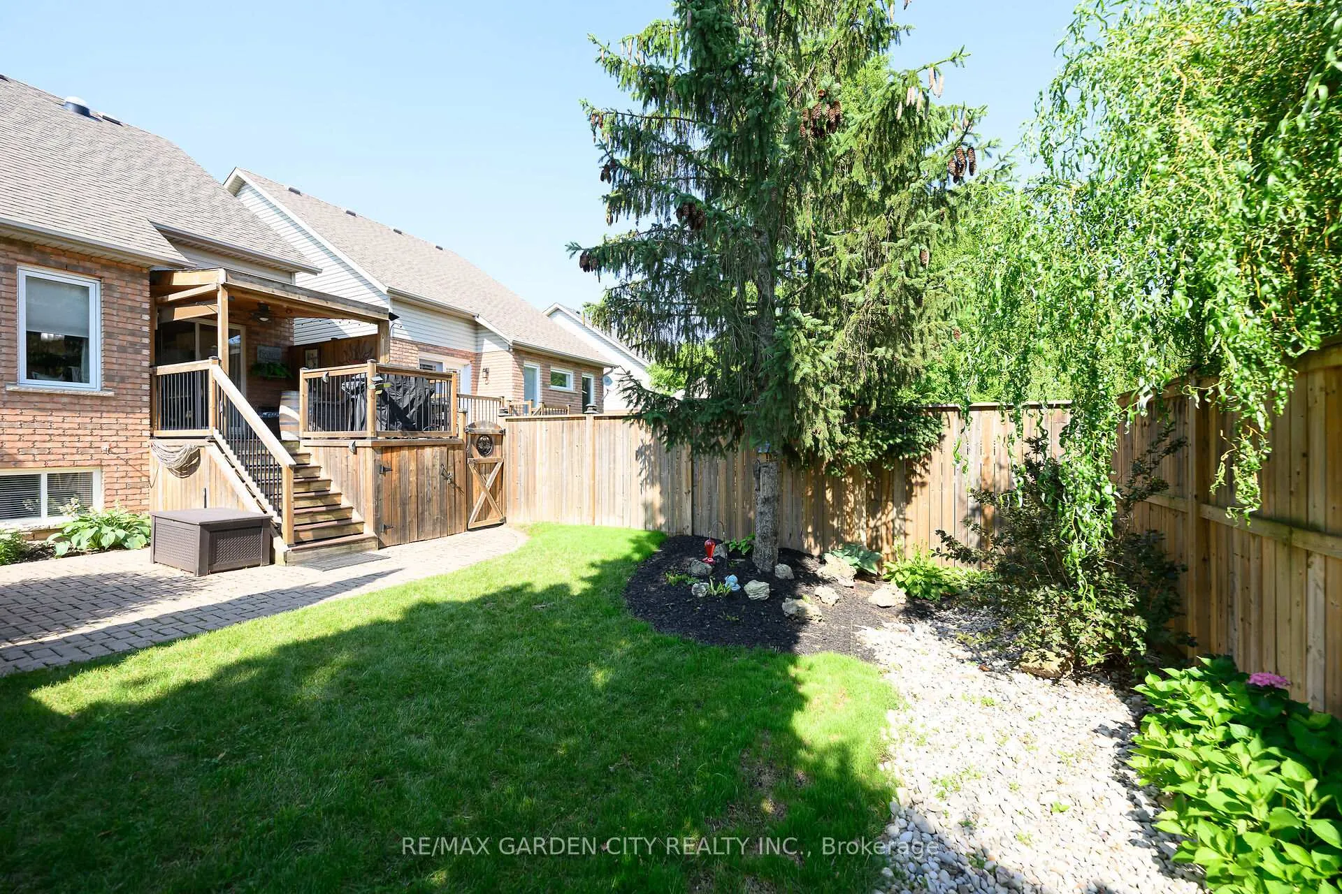 Photo 27 of 5126 St. George Drive, Lincoln, Beamsville — HOMEH