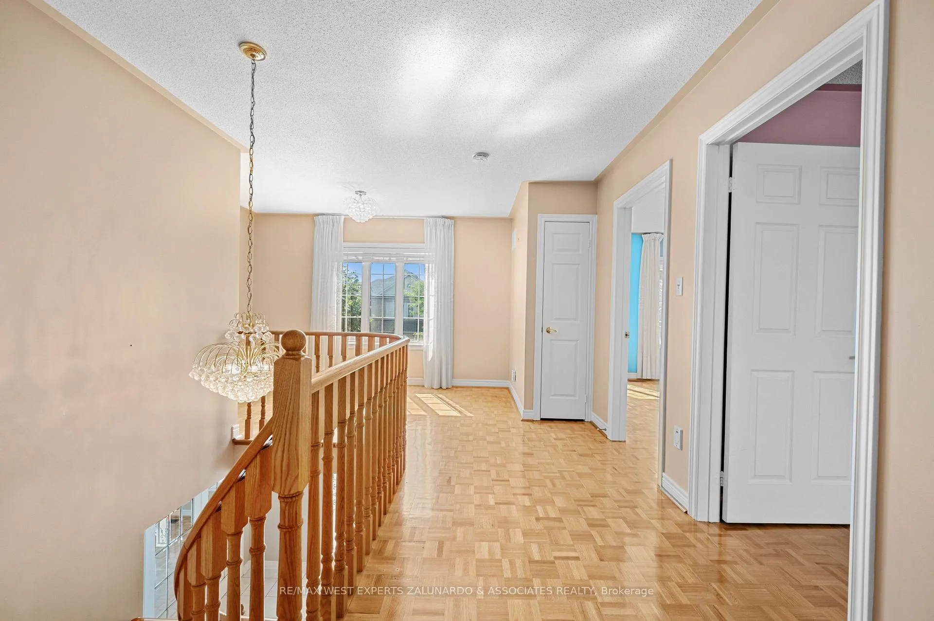 Photo 25 of 322 Vellore Avenue, Vaughan, Vellore Village — HOMEH