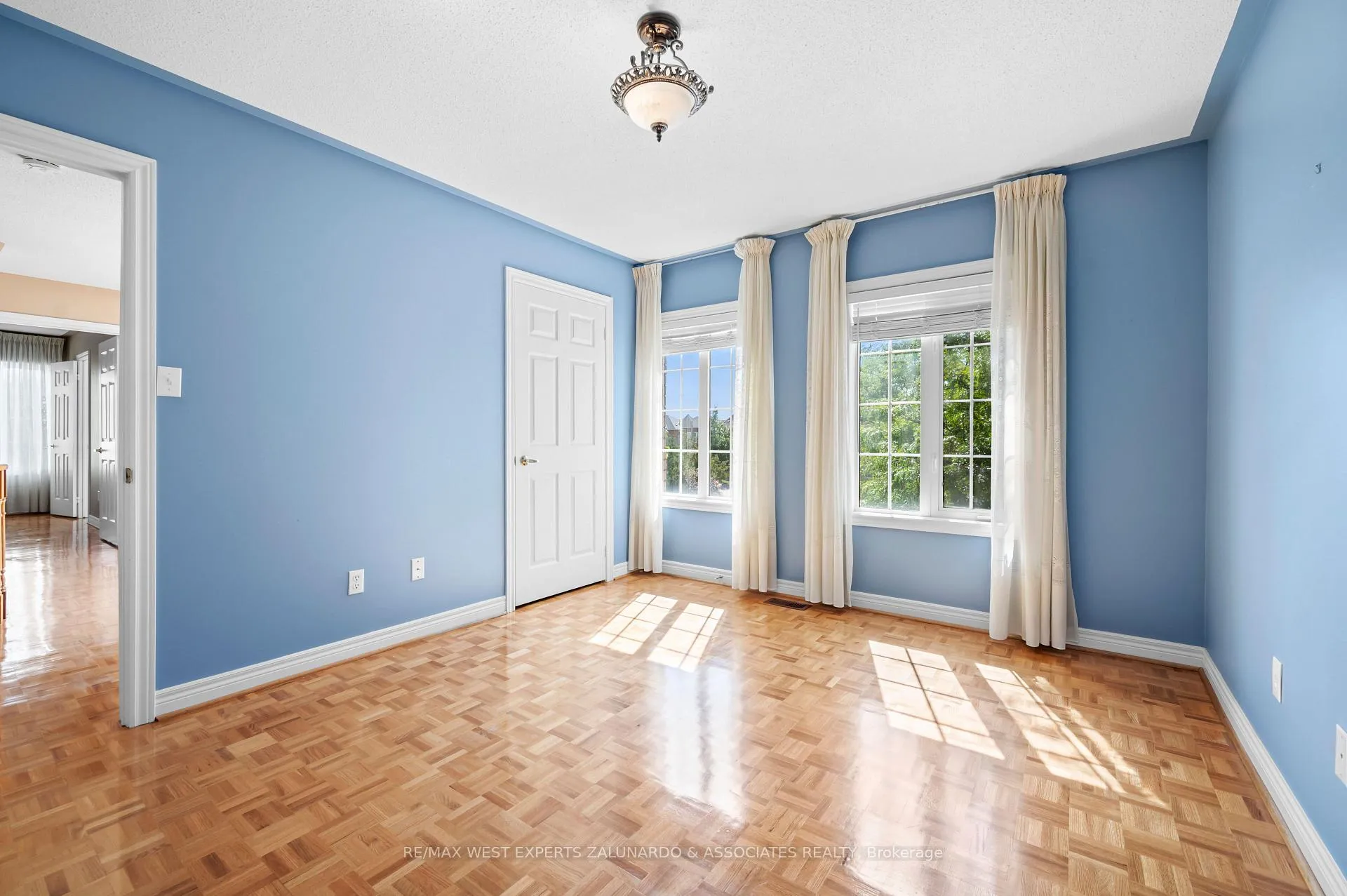 Photo 34 of 322 Vellore Avenue, Vaughan, Vellore Village — HOMEH