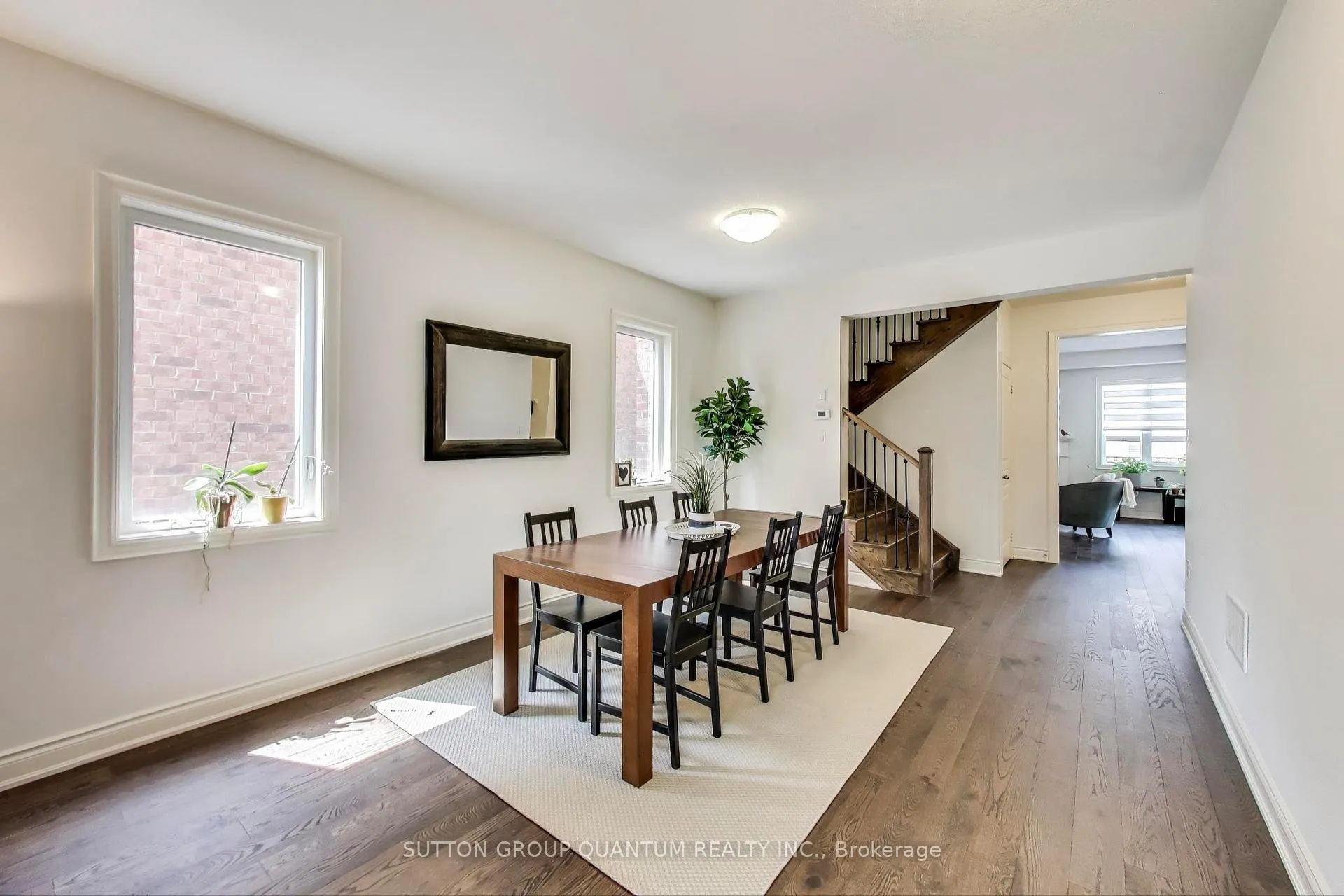 Photo 8 of 9 Skinner Road, Hamilton, Waterdown — HOMEH