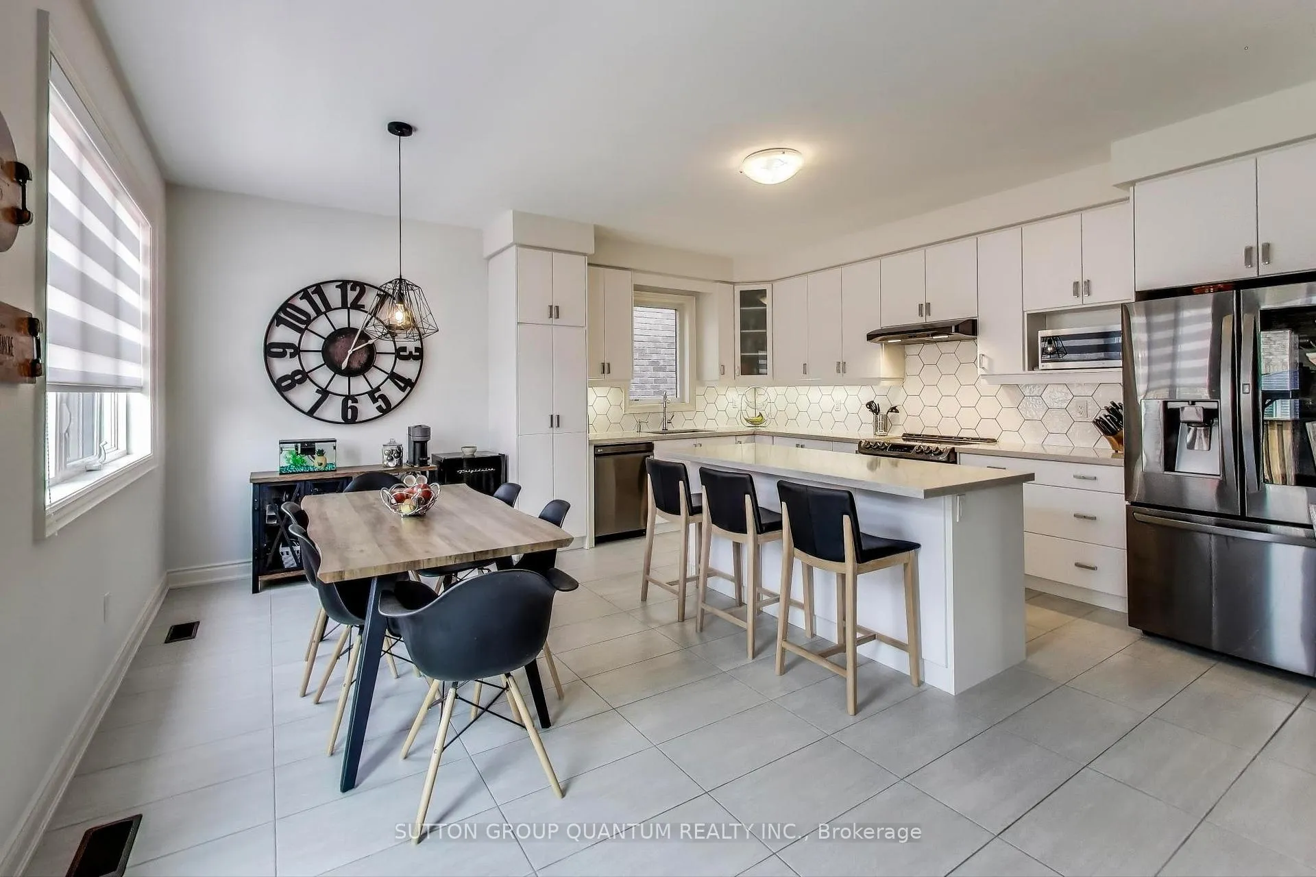 Photo 11 of 9 Skinner Road, Hamilton, Waterdown — HOMEH
