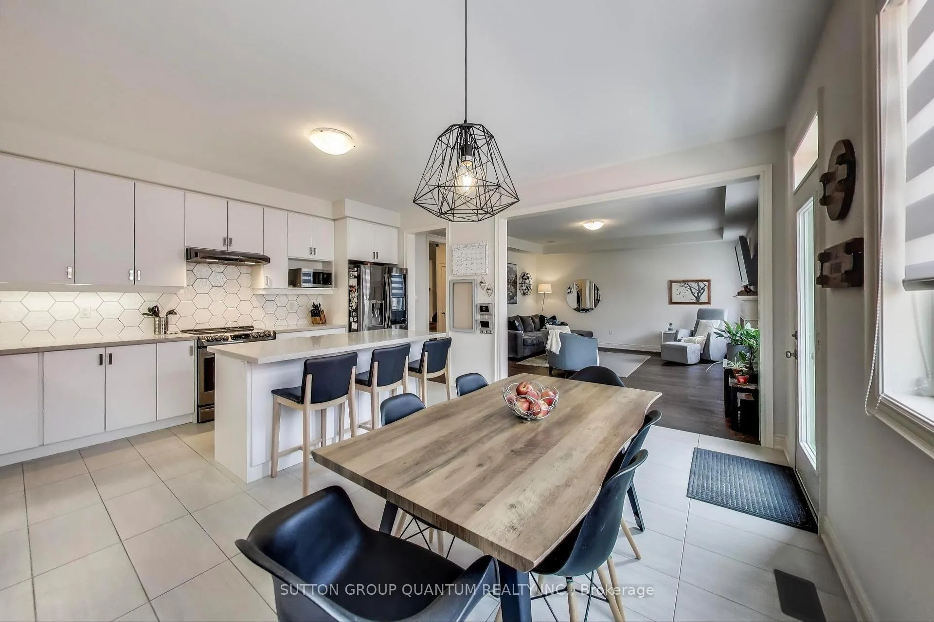 Photo 12 of 9 Skinner Road, Hamilton, Waterdown — HOMEH