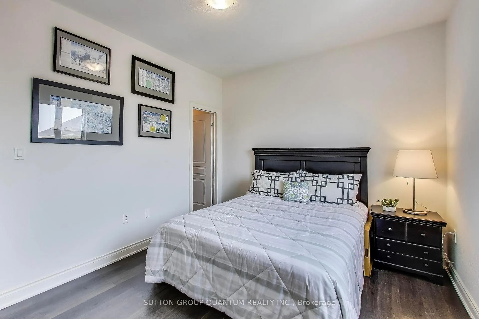 Photo 22 of 9 Skinner Road, Hamilton, Waterdown — HOMEH