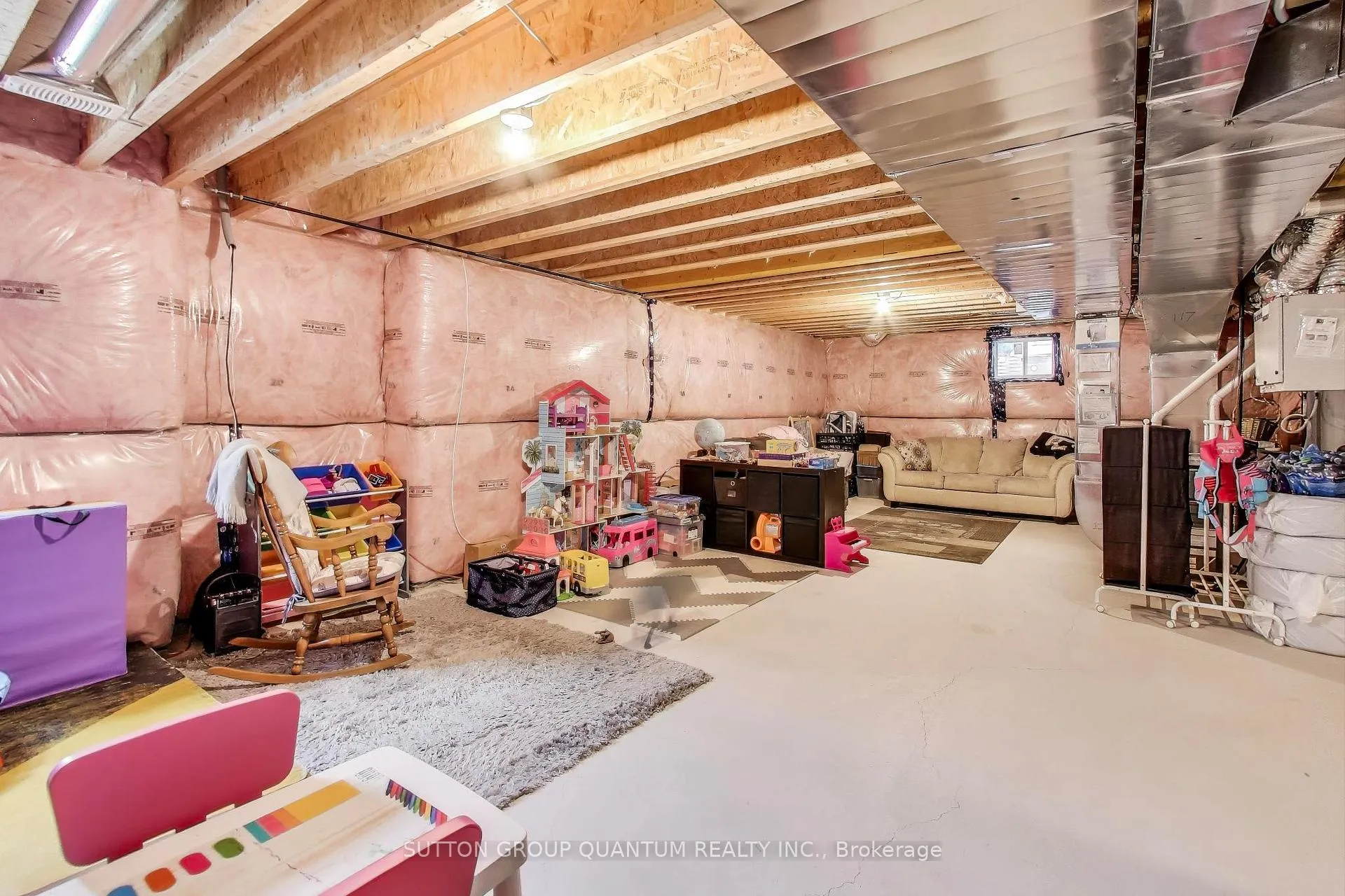 Photo 33 of 9 Skinner Road, Hamilton, Waterdown — HOMEH