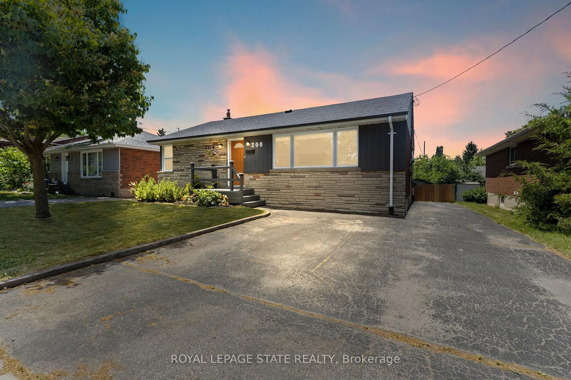 Photo 2 of 200 Upper Paradise Road, Hamilton, Westcliffe — HOMEH