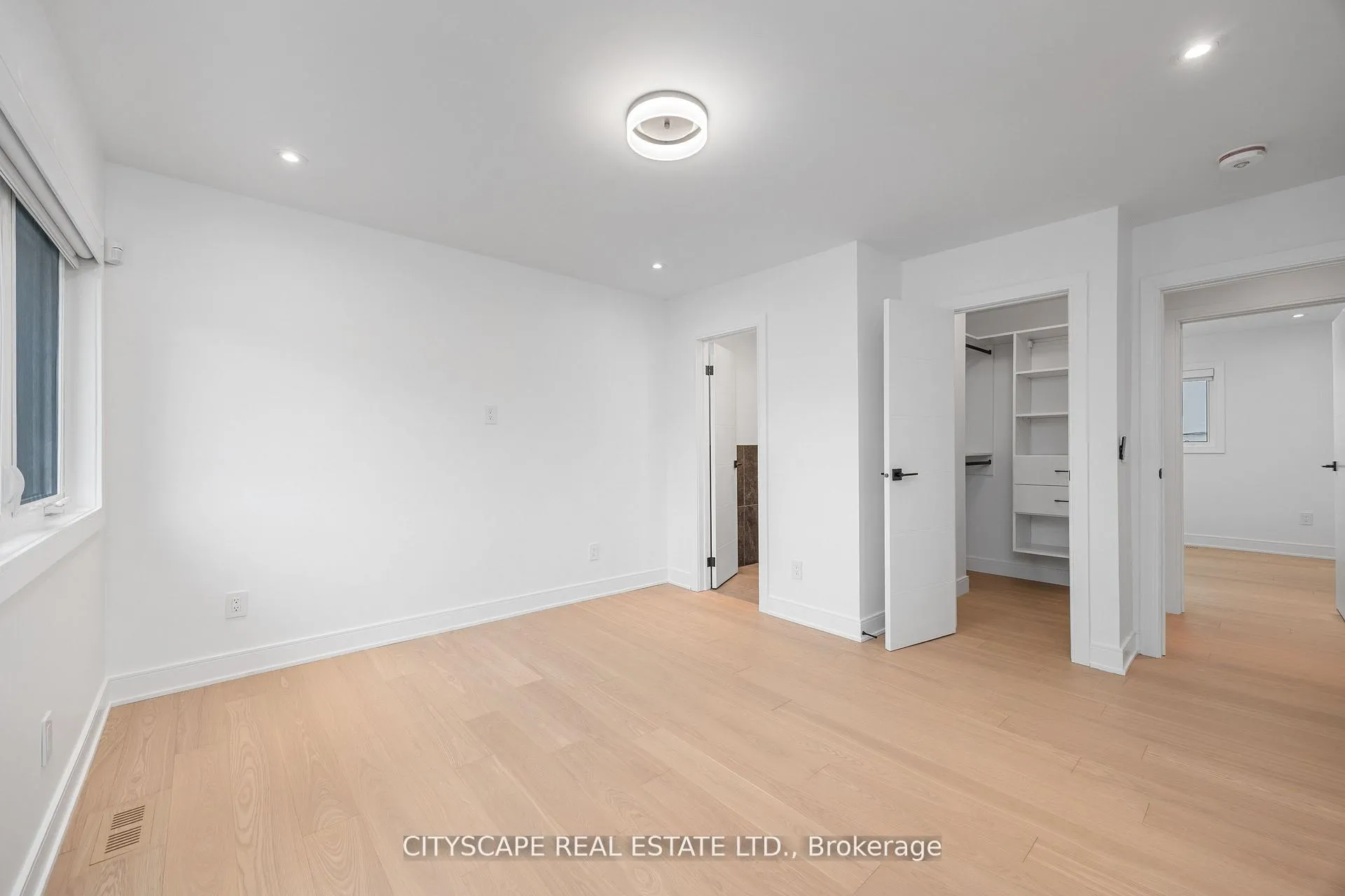 Photo 17 of 6 Portree Crescent, Markham, Royal Orchard — HOMEH