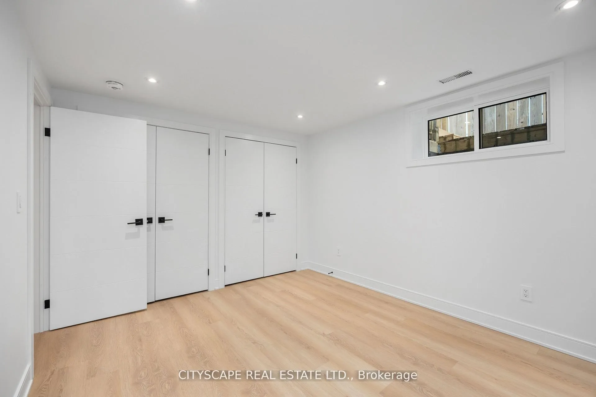 Photo 36 of 6 Portree Crescent, Markham, Royal Orchard — HOMEH