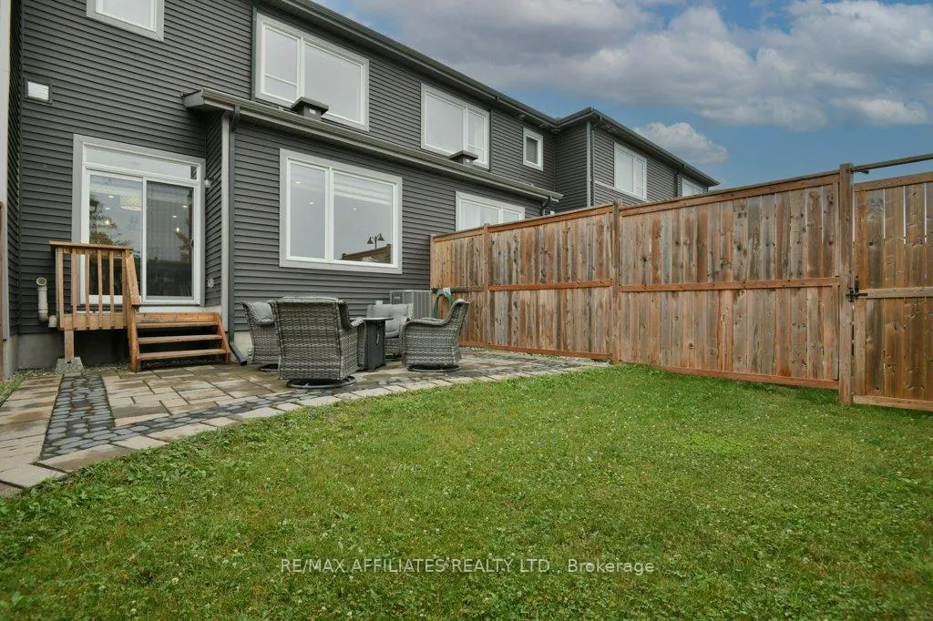 Photo 37 of 80 Riddell Street, Carleton Place — HOMEH
