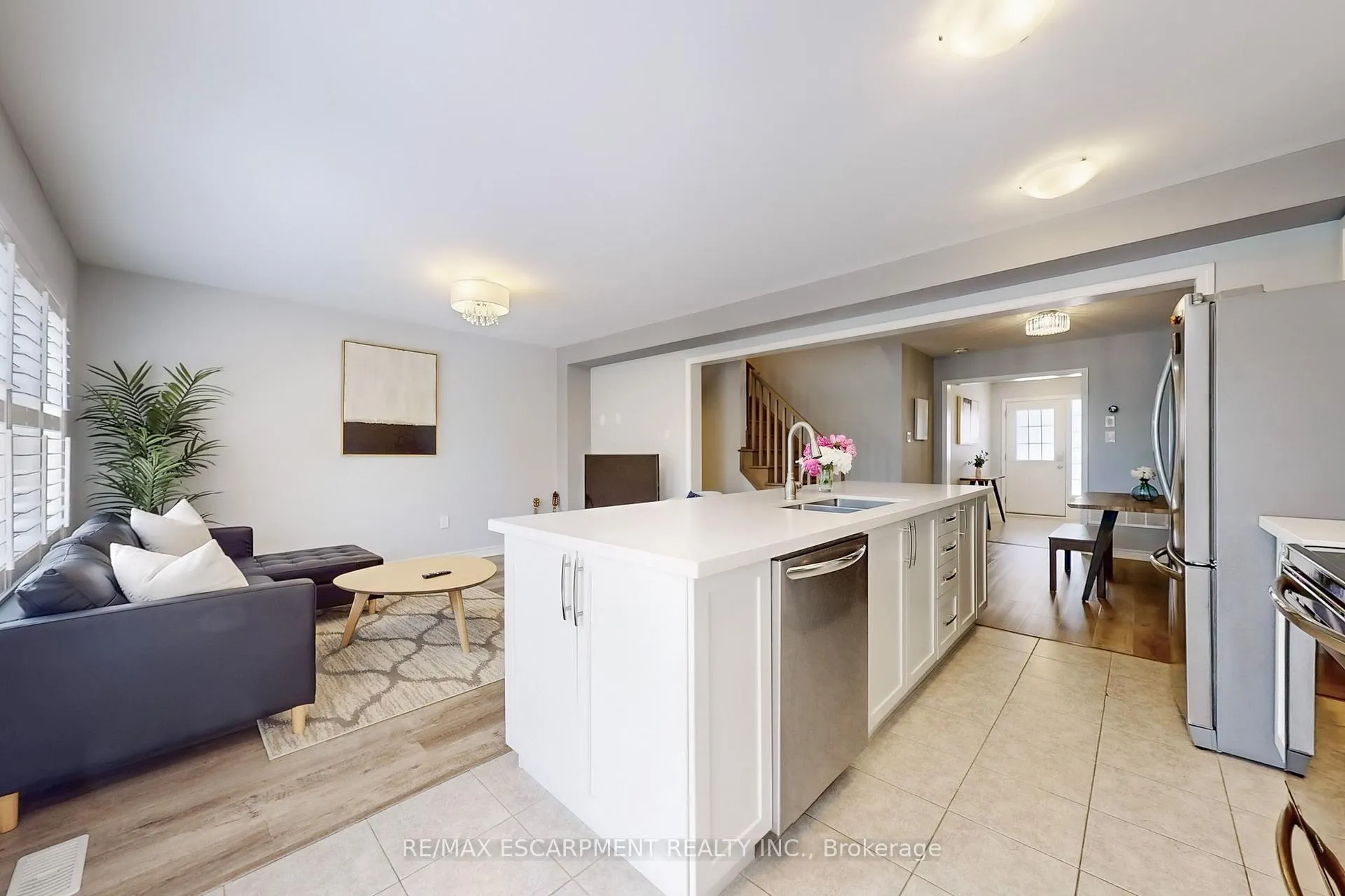 Photo 9 of Unit 37, 230 Avonsyde Boulevard, Hamilton, Waterdown — HOMEH