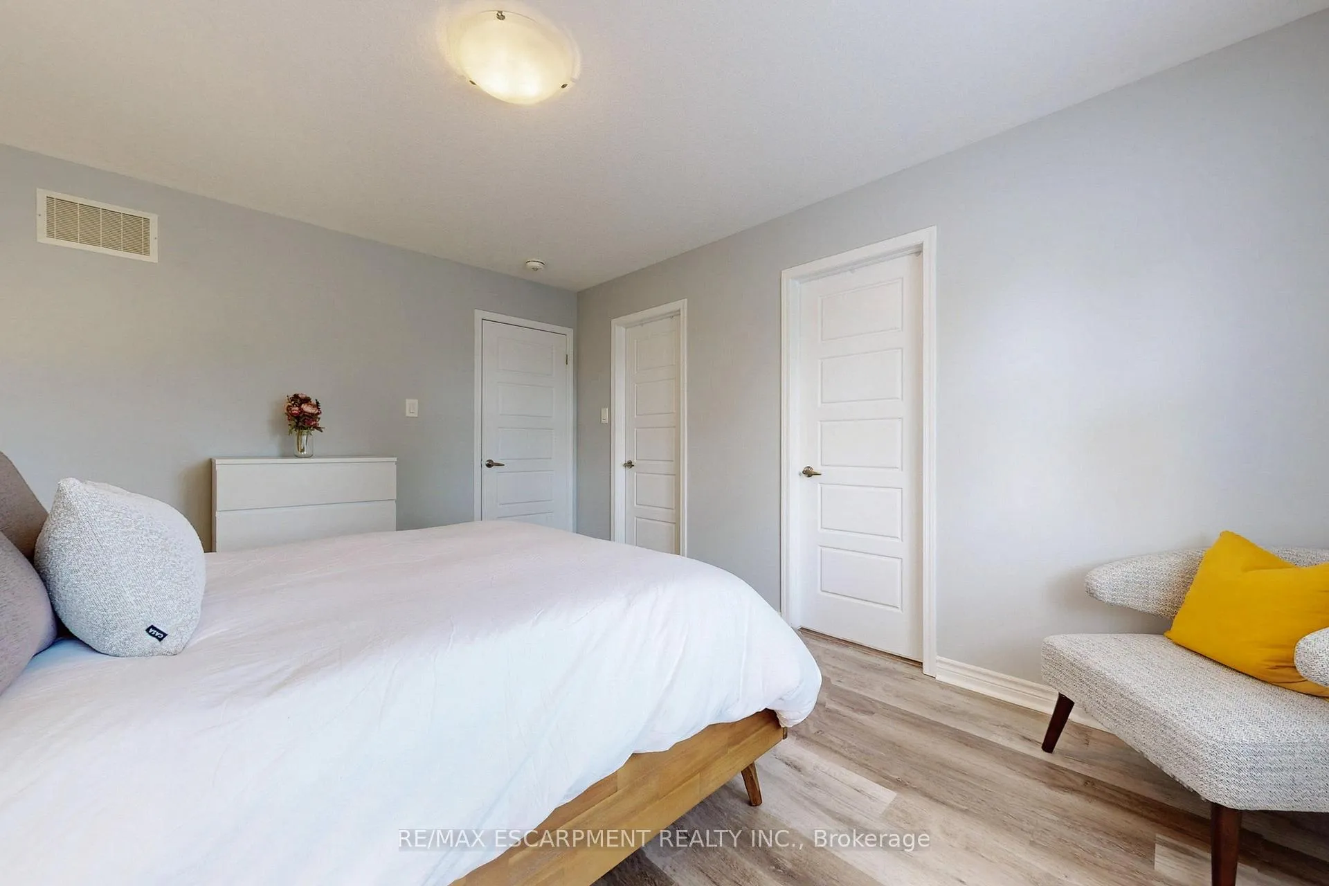 Photo 20 of Unit 37, 230 Avonsyde Boulevard, Hamilton, Waterdown — HOMEH