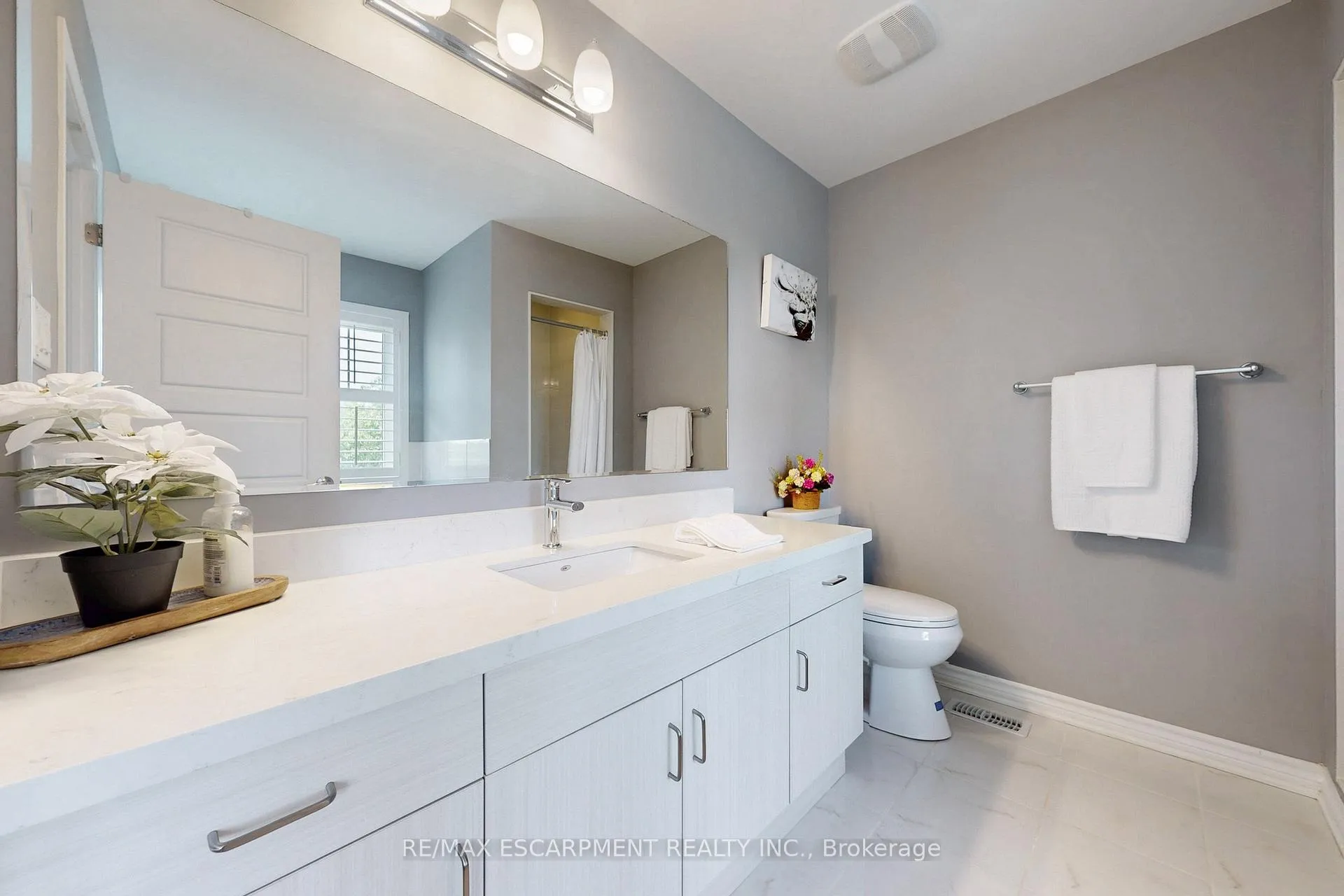 Photo 22 of Unit 37, 230 Avonsyde Boulevard, Hamilton, Waterdown — HOMEH