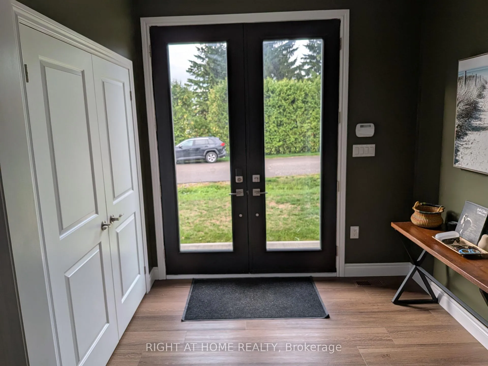 Photo 5 of 5 Phair Avenue, Clarington, Courtice — HOMEH