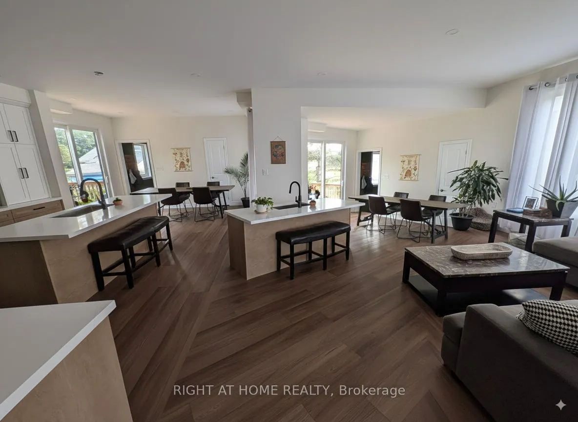 Photo 7 of 5 Phair Avenue, Clarington, Courtice — HOMEH